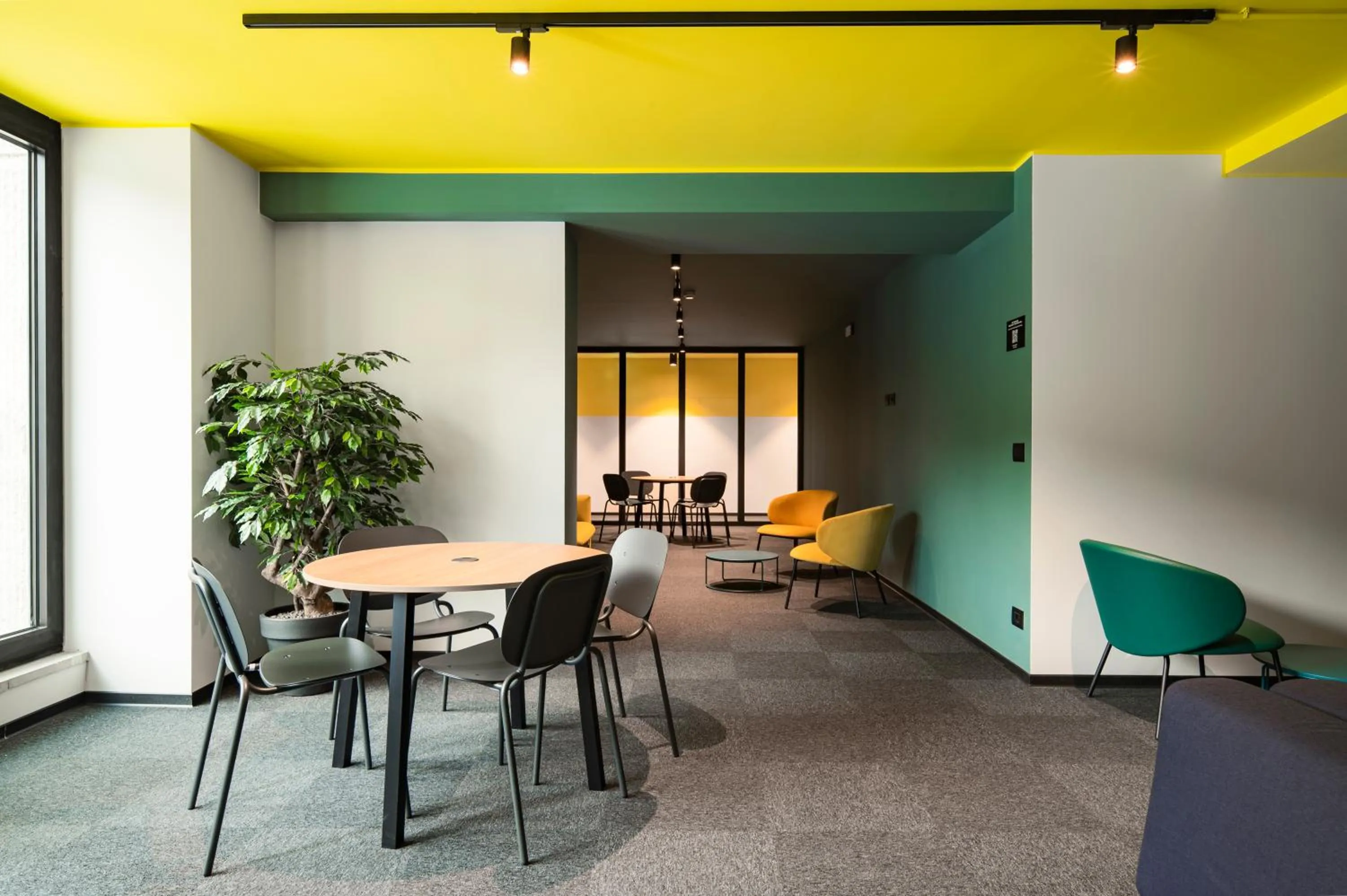 Seating area in CX Trieste Giulia