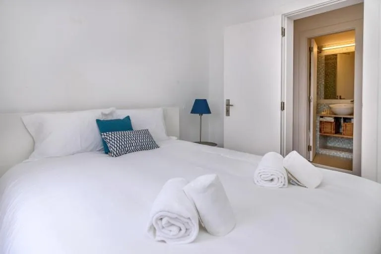 Bed in GuestReady - Cosy flat Santos-o-Velho