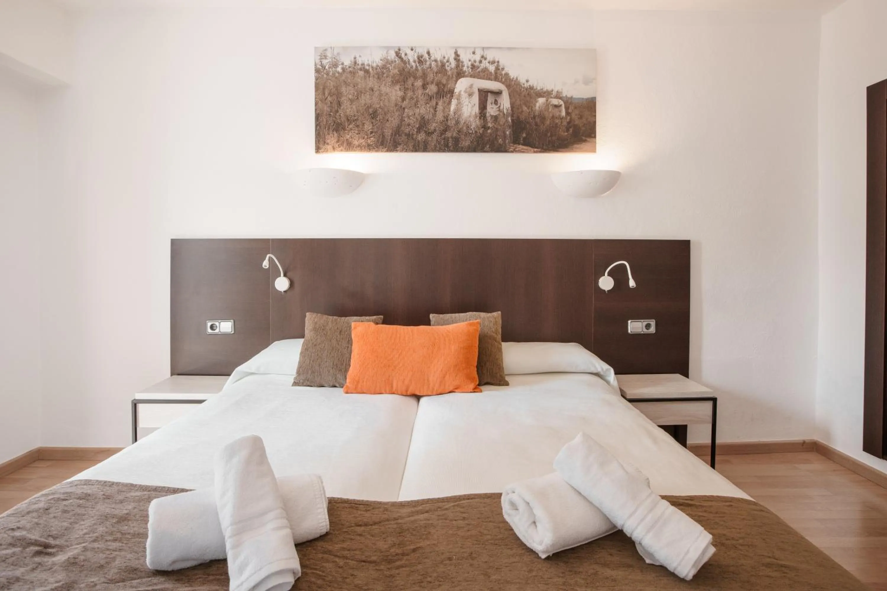 Bedroom, Bed in Hotel Florencio Ibiza