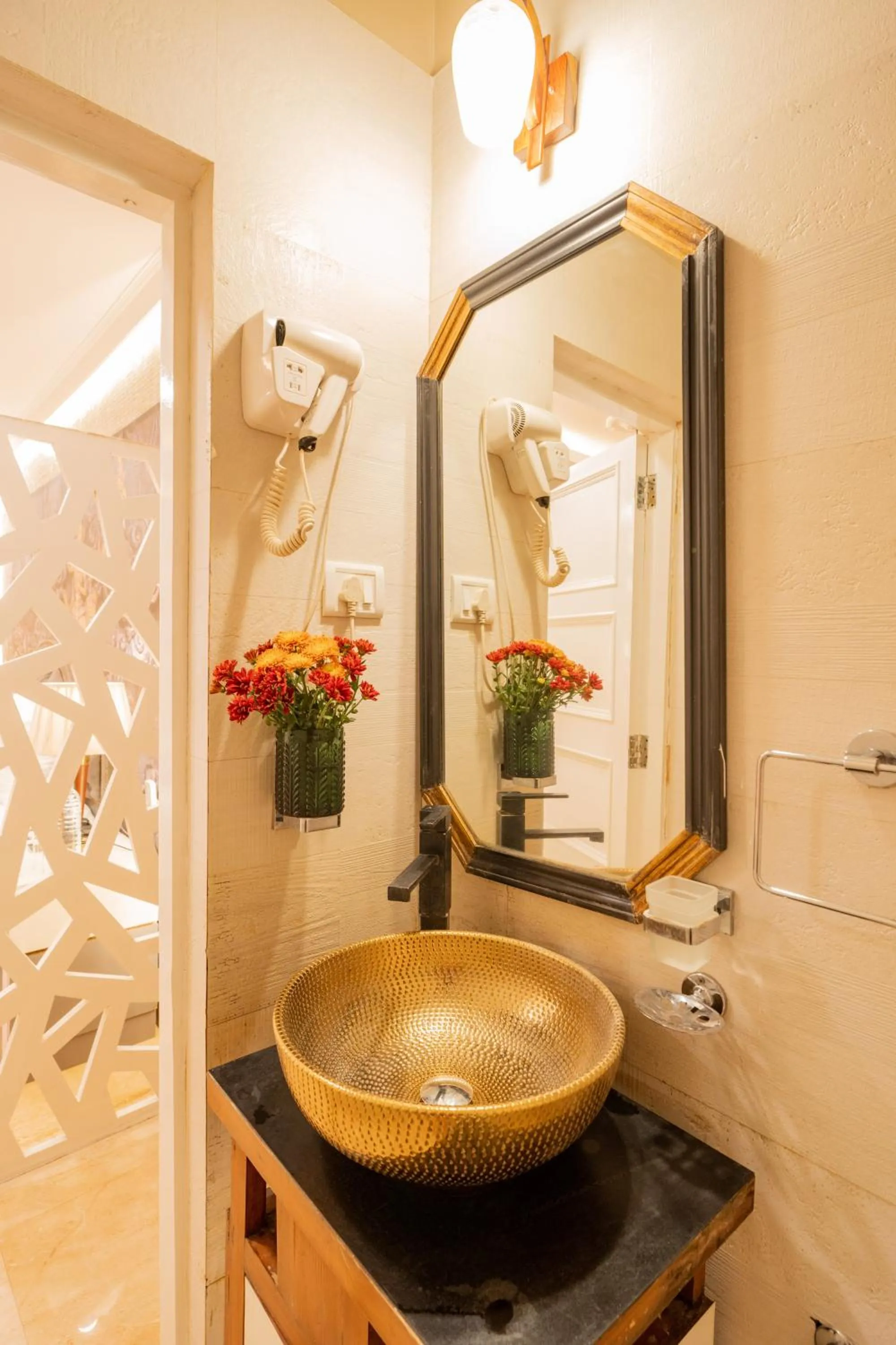 Shower in Emperor Ozran by Alaya Stays