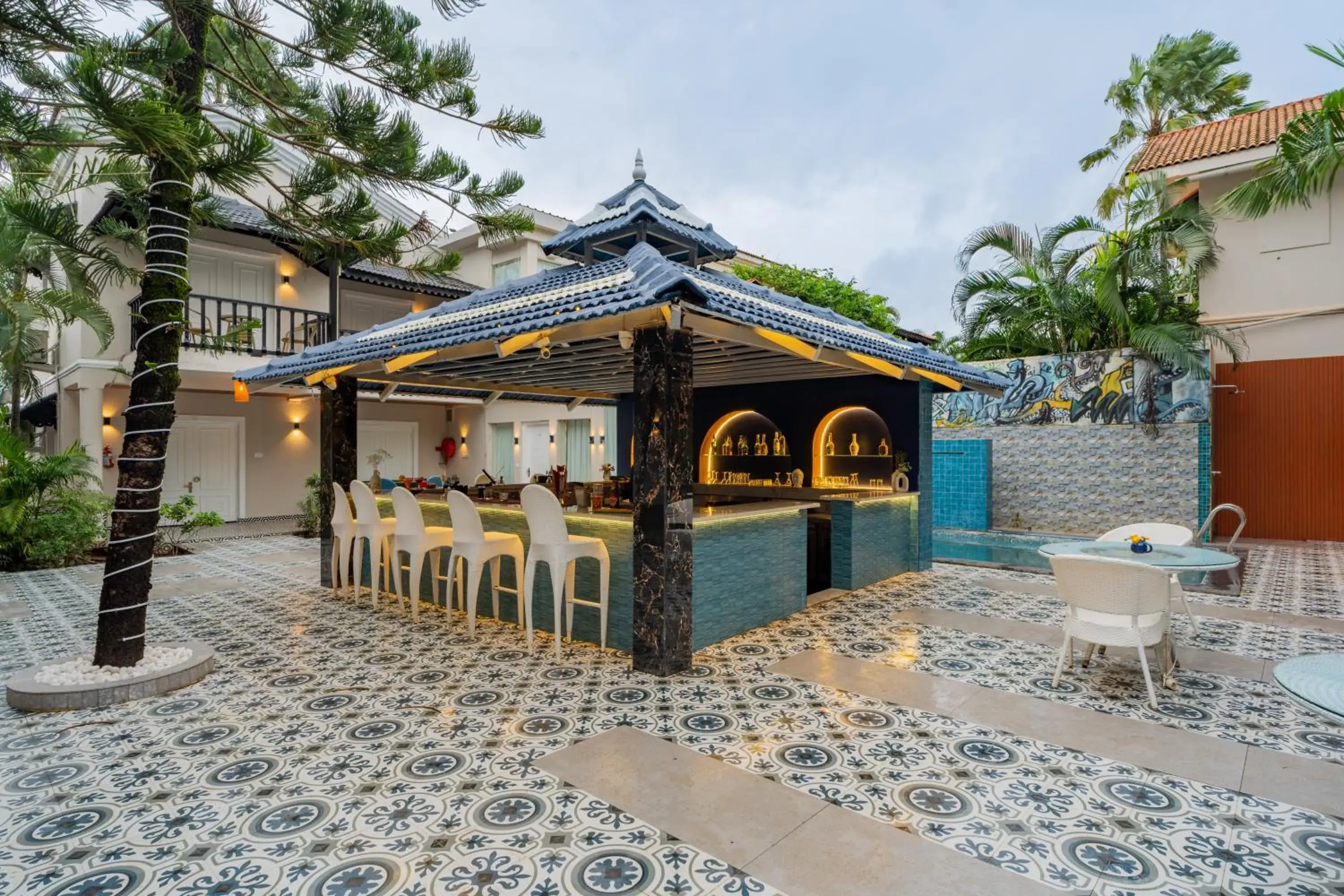 Property building in Emperor Ozran by Alaya Stays Property building in Emperor Ozran by Alaya Stays