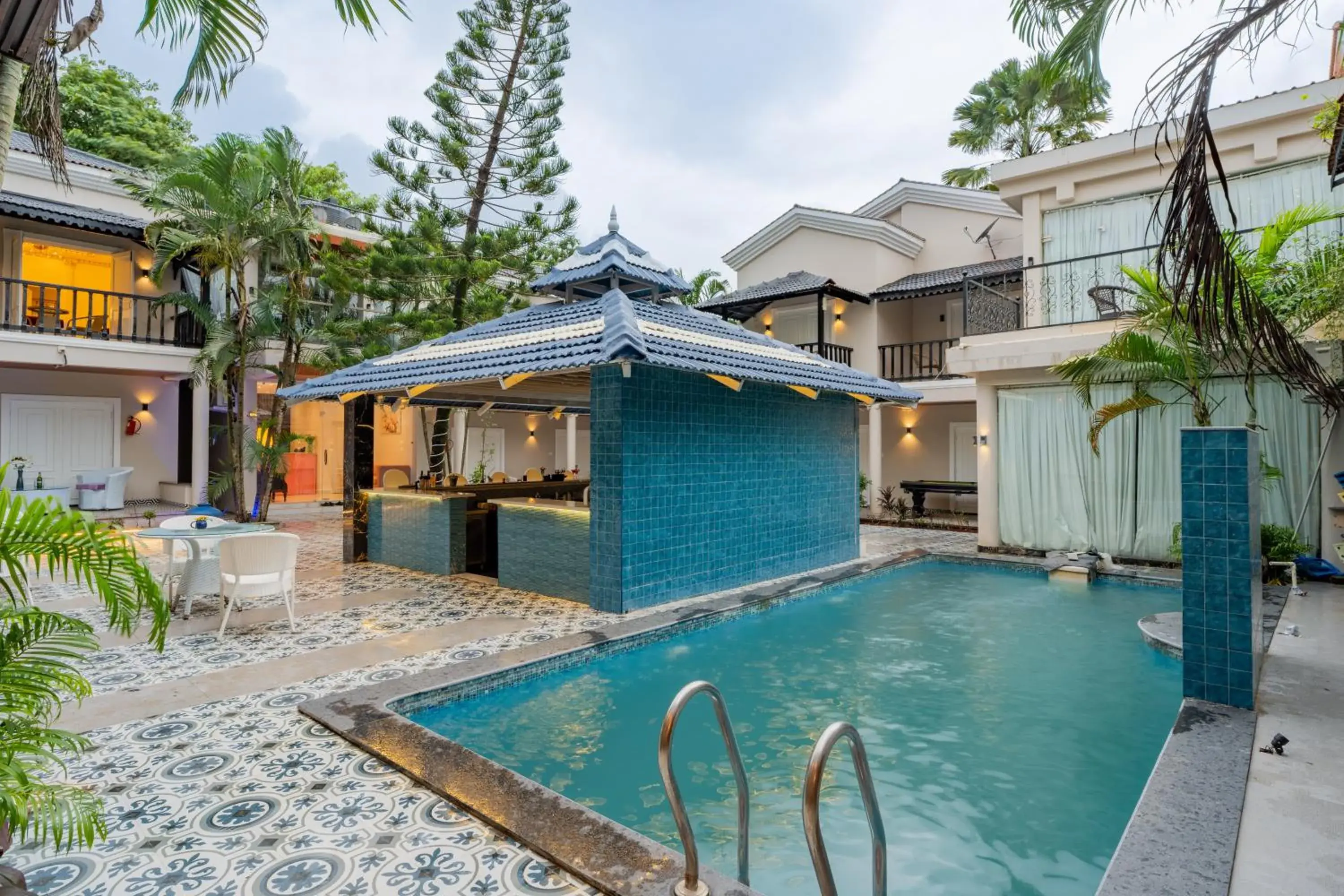 Property building in Emperor Ozran by Alaya Stays Property building in Emperor Ozran by Alaya Stays