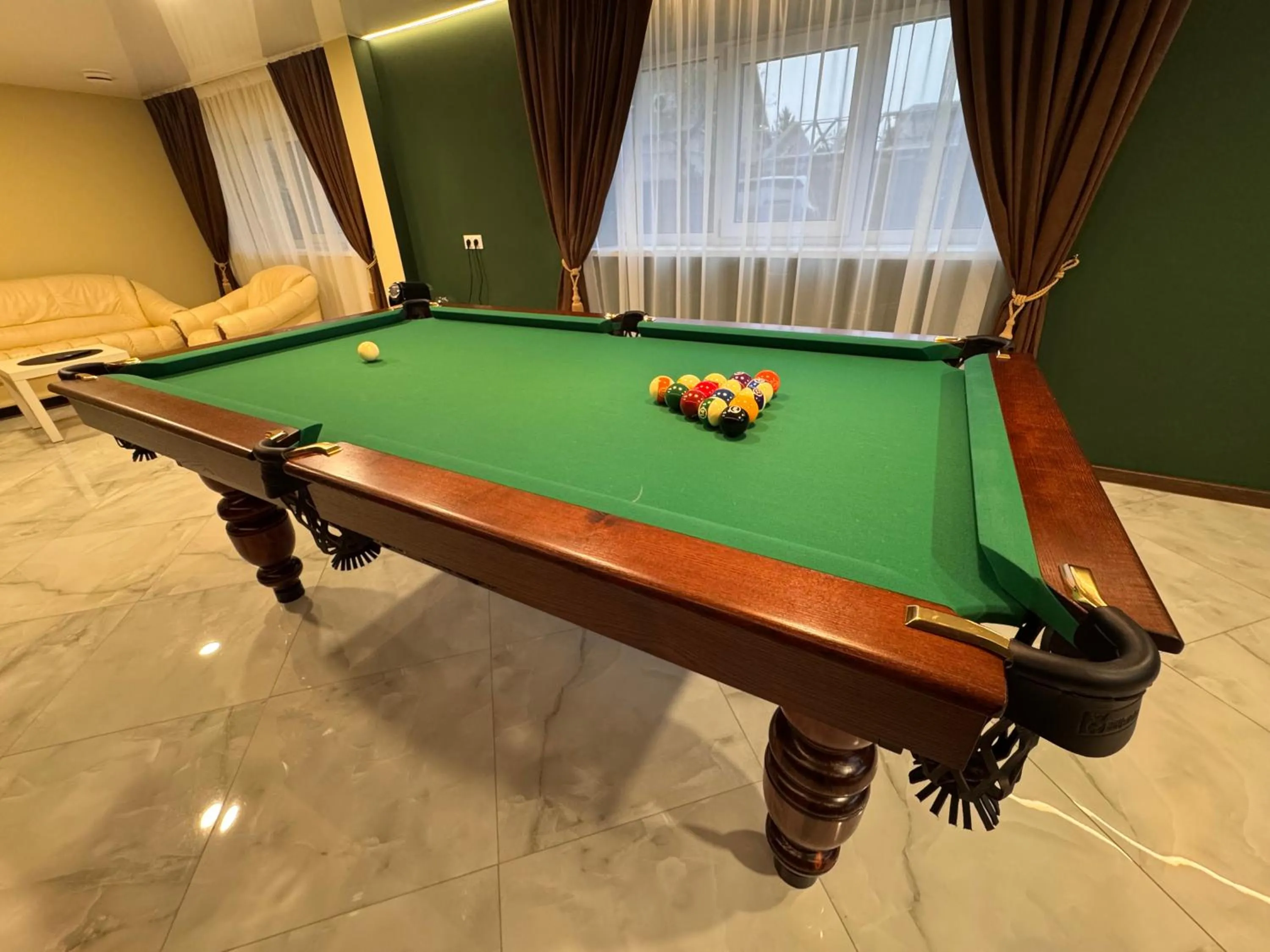 Billiard in Svečių namai Imperija