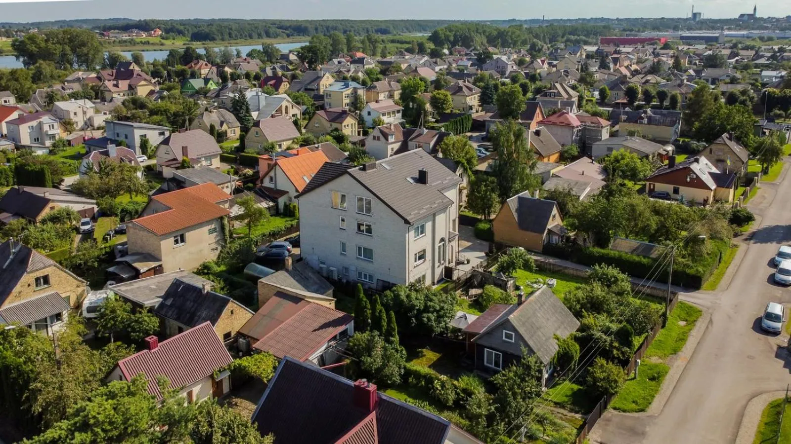 Property building in Svečių namai Imperija