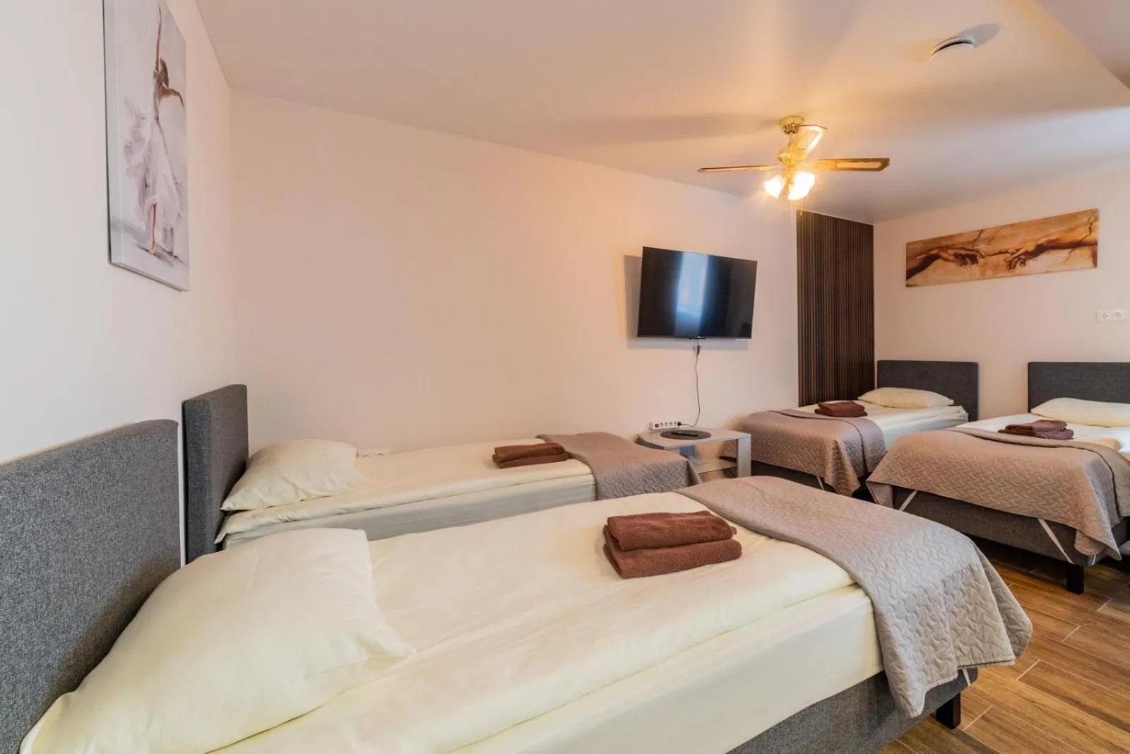 Photo of the whole room, Bed in Svečių namai Imperija