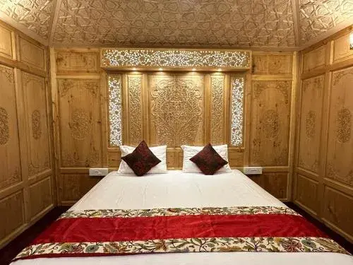 New York Houseboat New York Houseboat