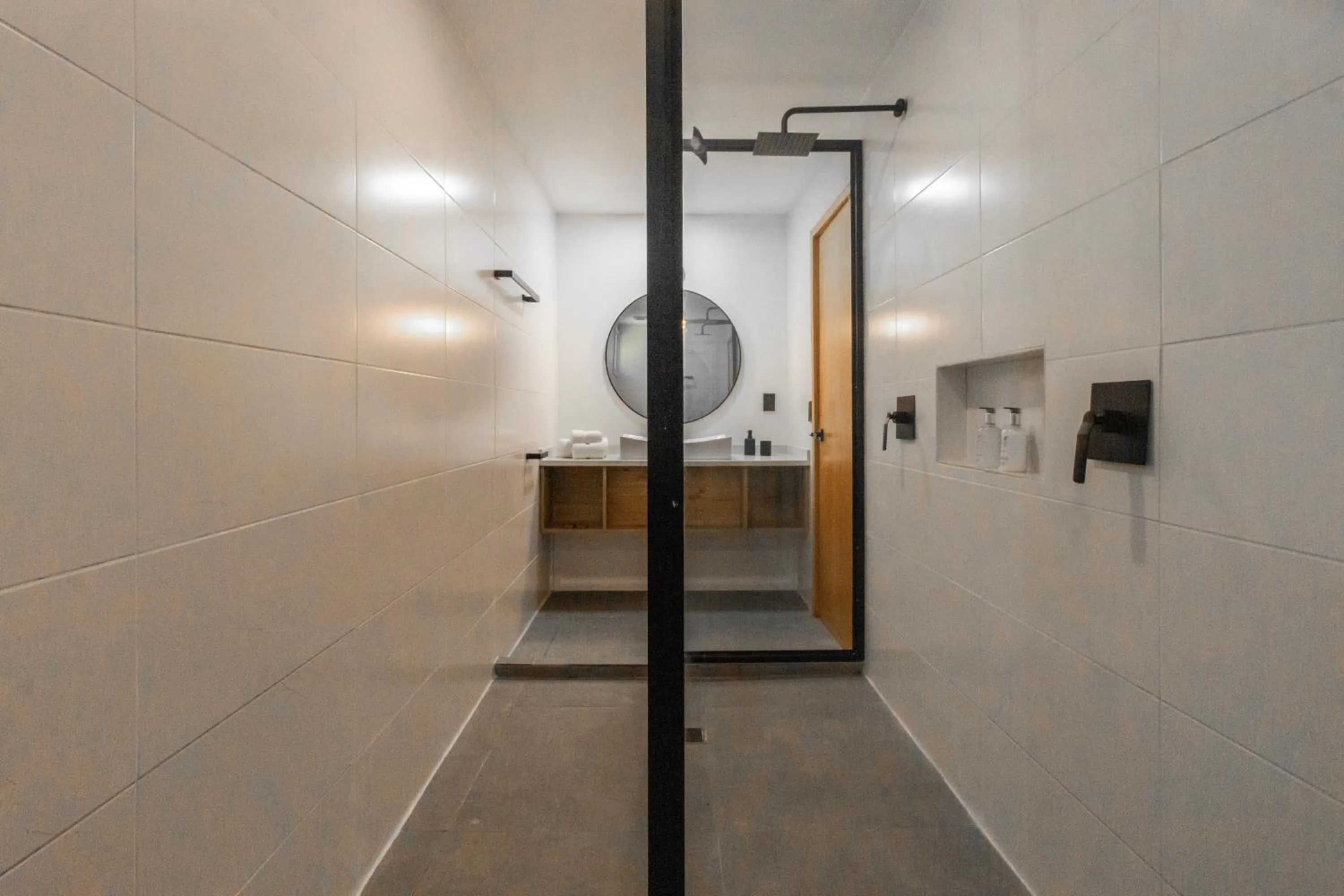 Shower in S Boutique Hotel