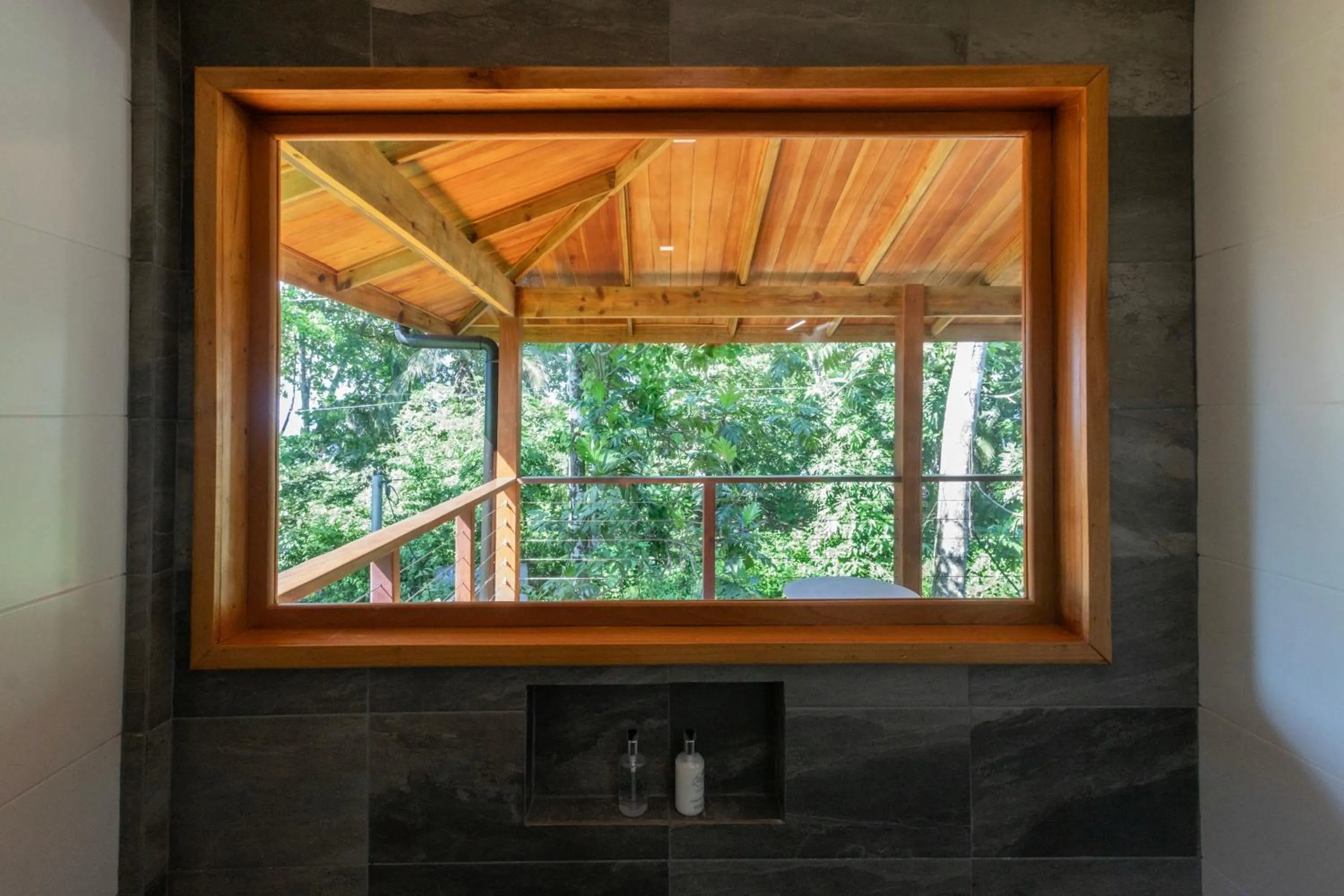 Shower in S Boutique Hotel