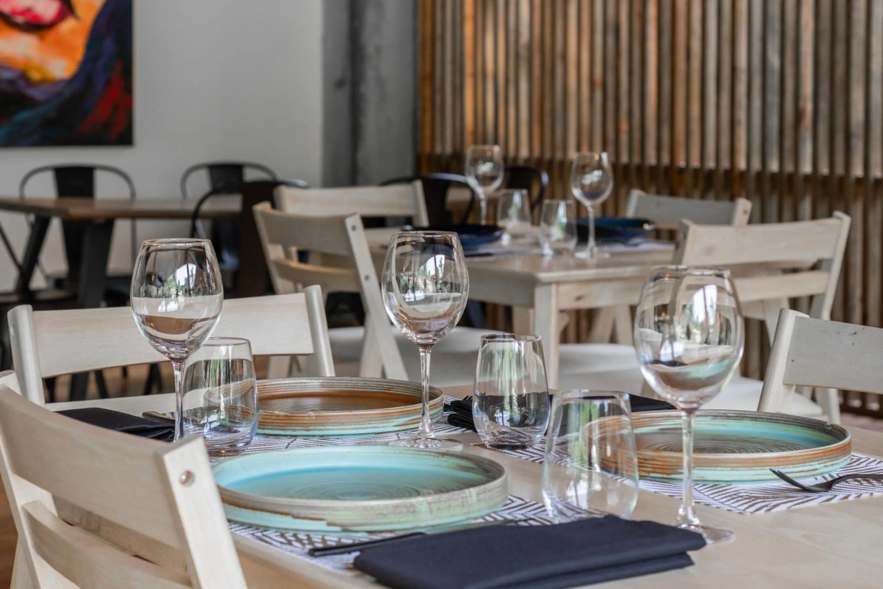 Restaurant/places to eat in S Boutique Hotel
