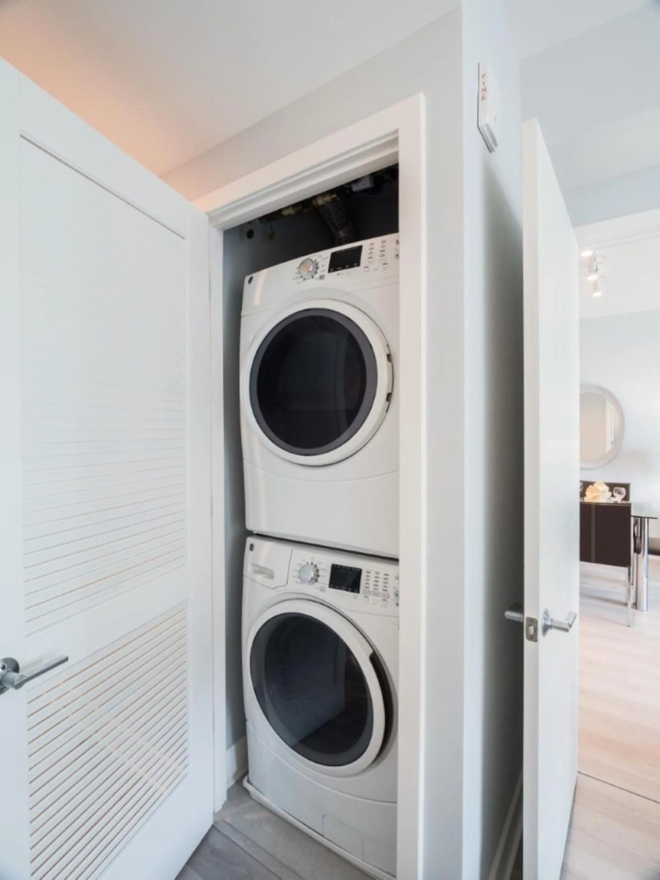 Other in Global Luxury Suites Bethesda Chevy Chase