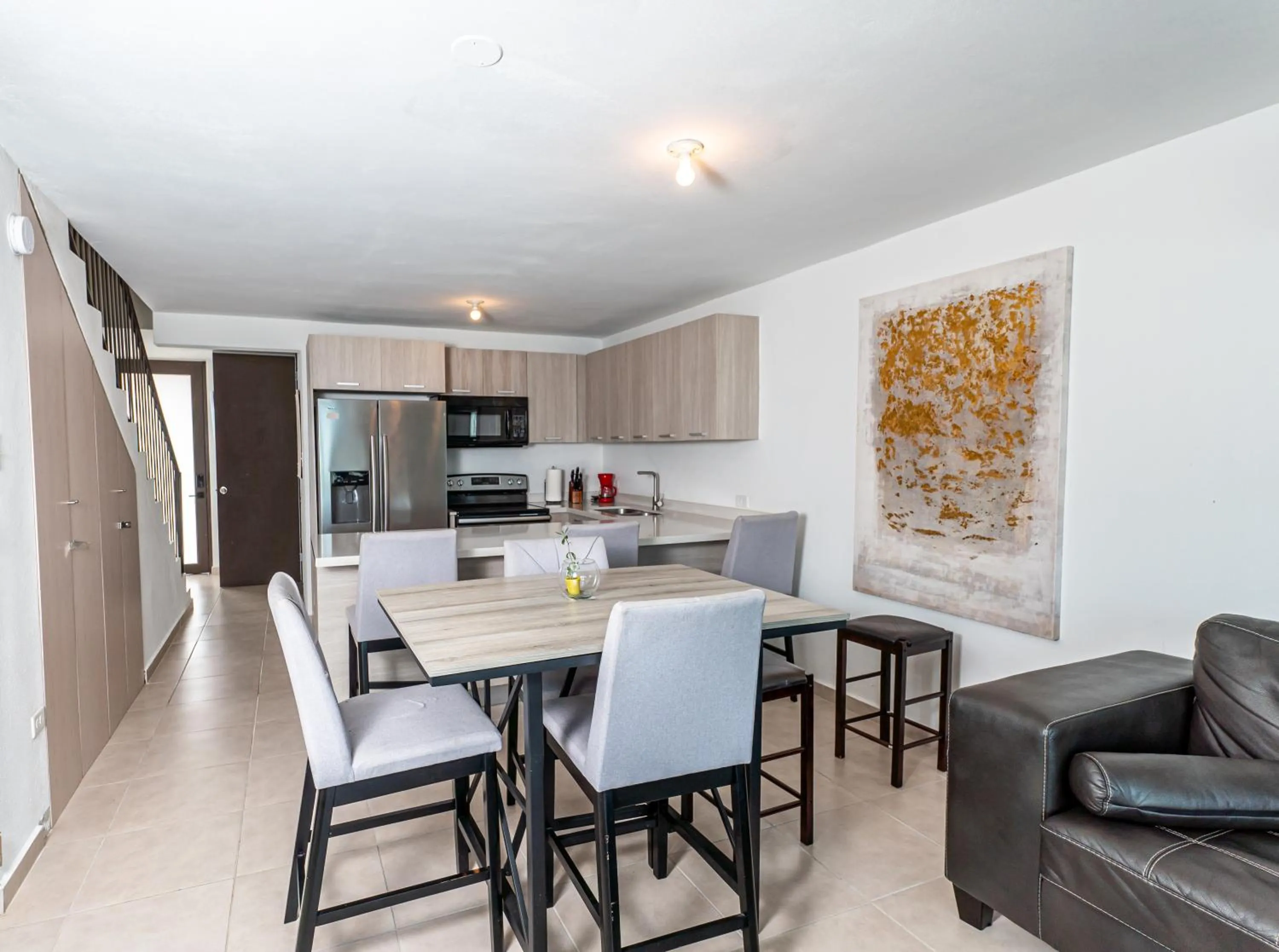 3 Bedroom Oceanfront BeachHouse