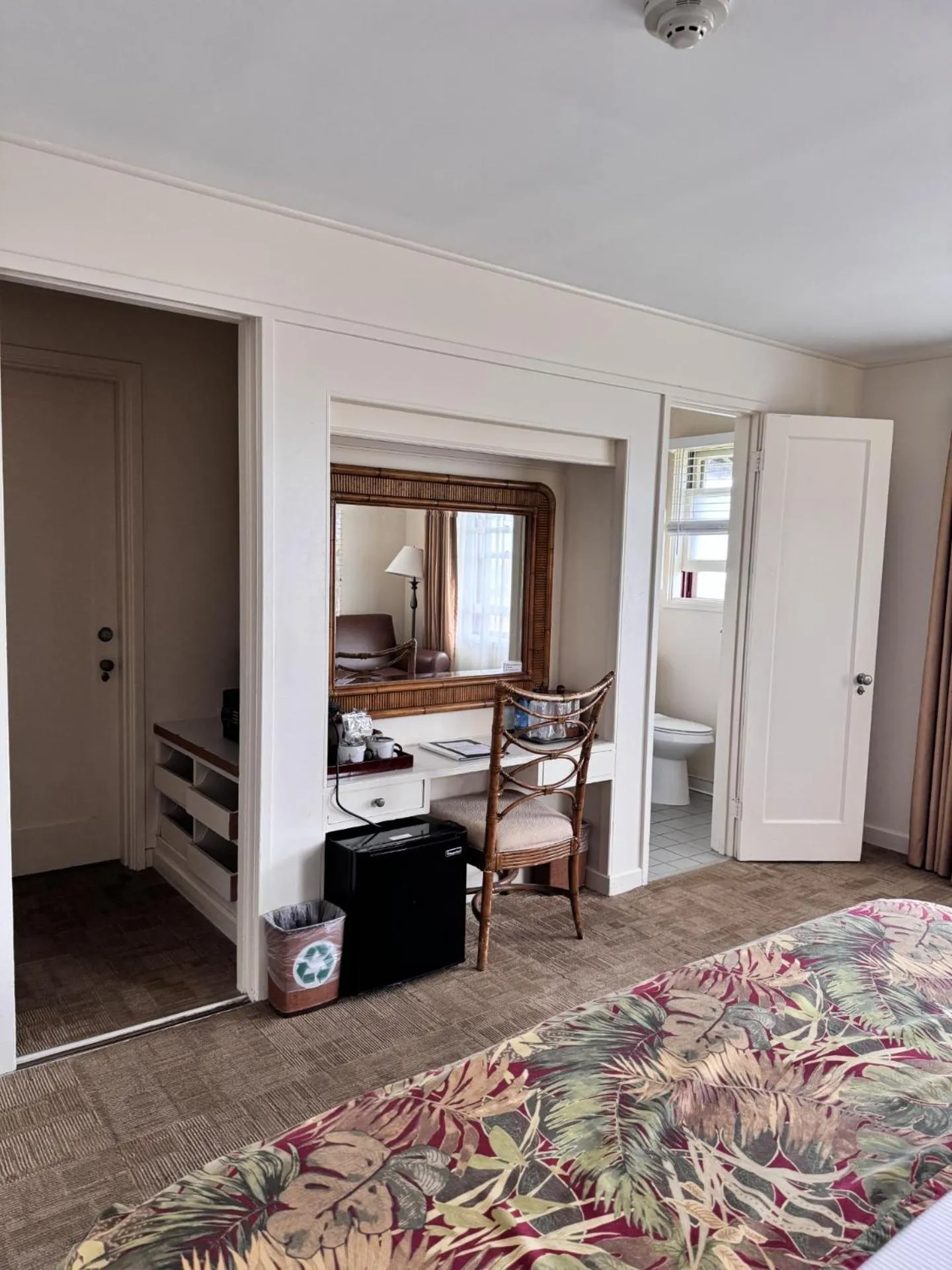 Hawaii Volcano House