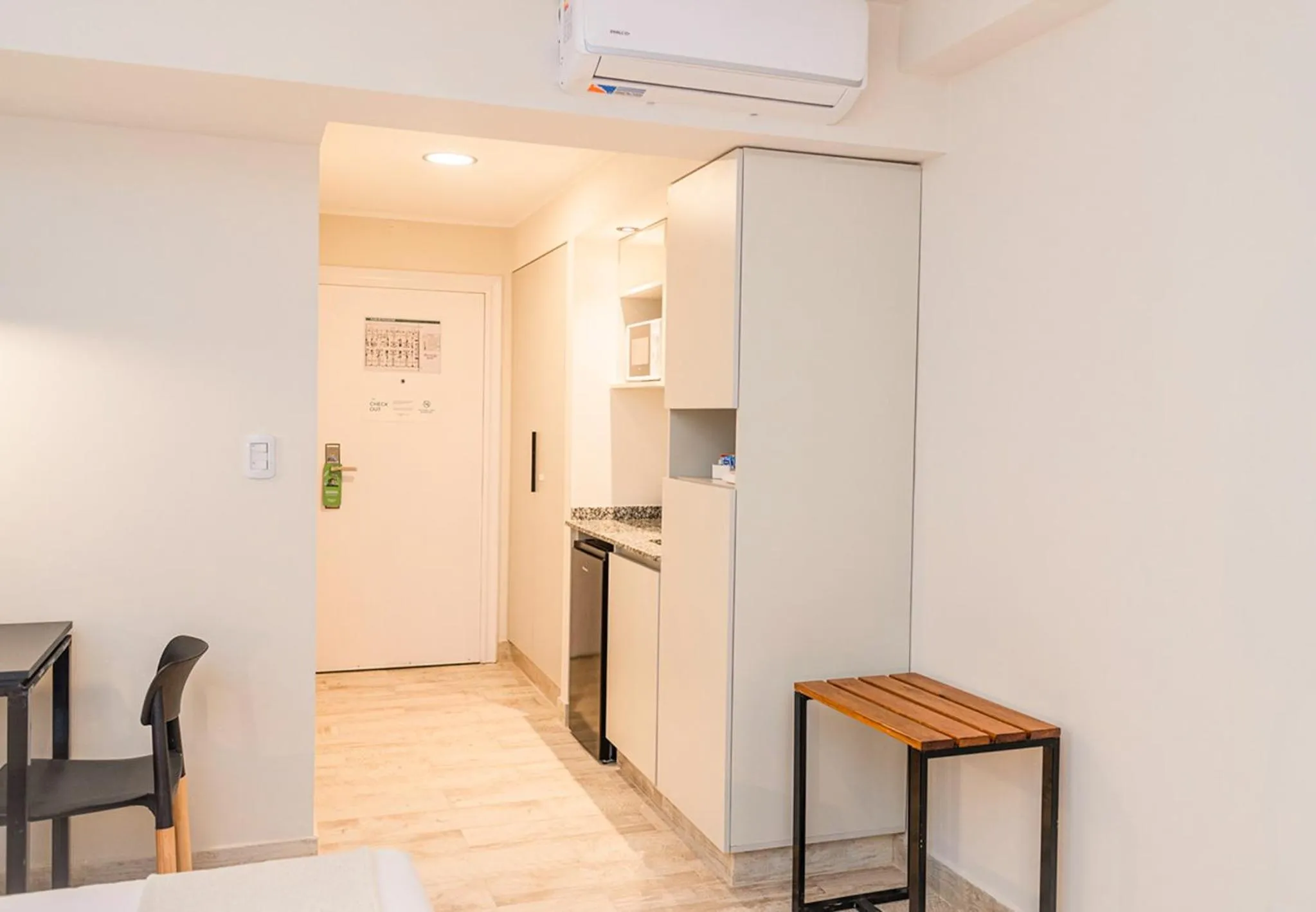 Kitchen or kitchenette in RentUp Suites Salta