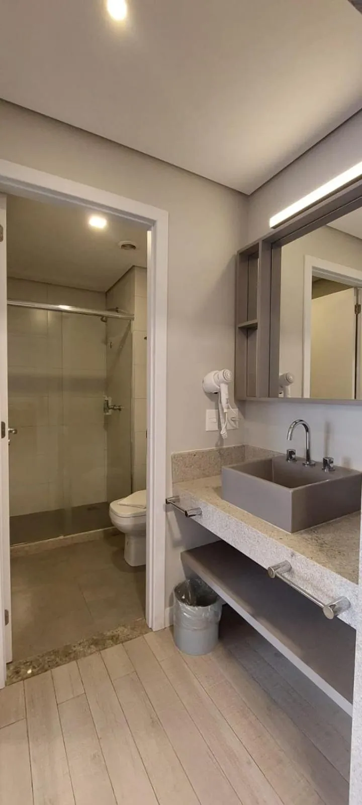 Shower in Hotel do Bosque Eco Resort