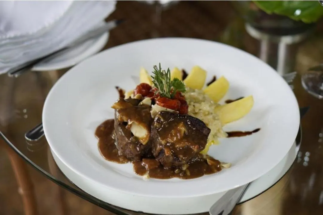 Food and drinks in Hotel do Bosque Eco Resort