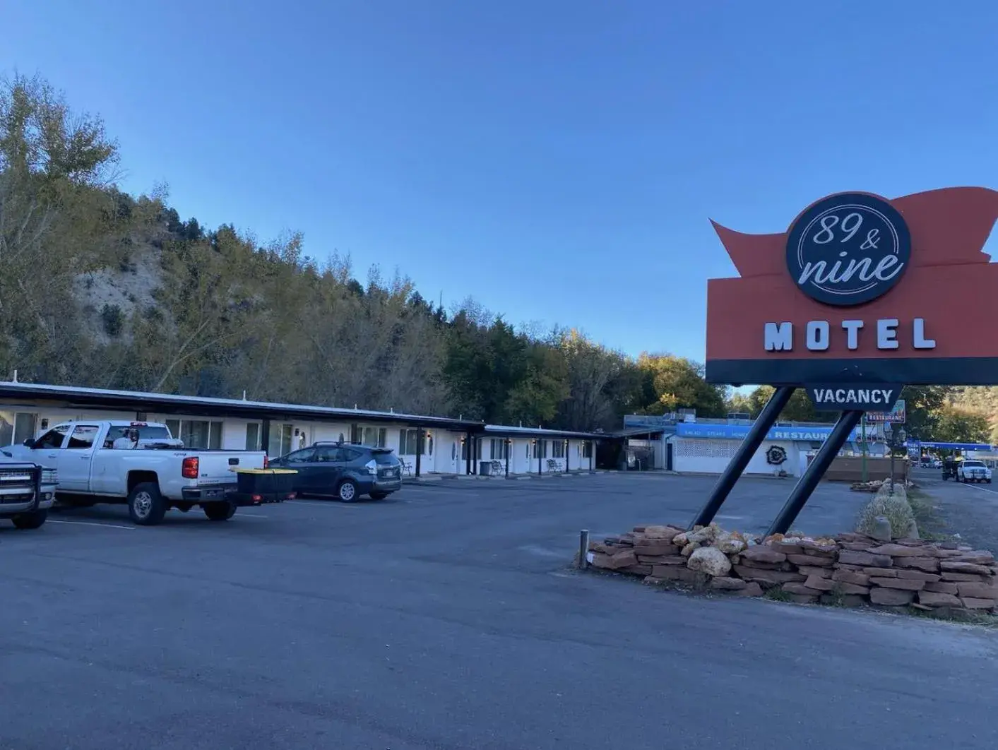 89 & Nine Motel 89 & Nine Motel