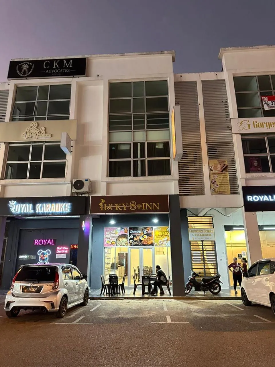 Property building in Lucky 88 Inn Serian