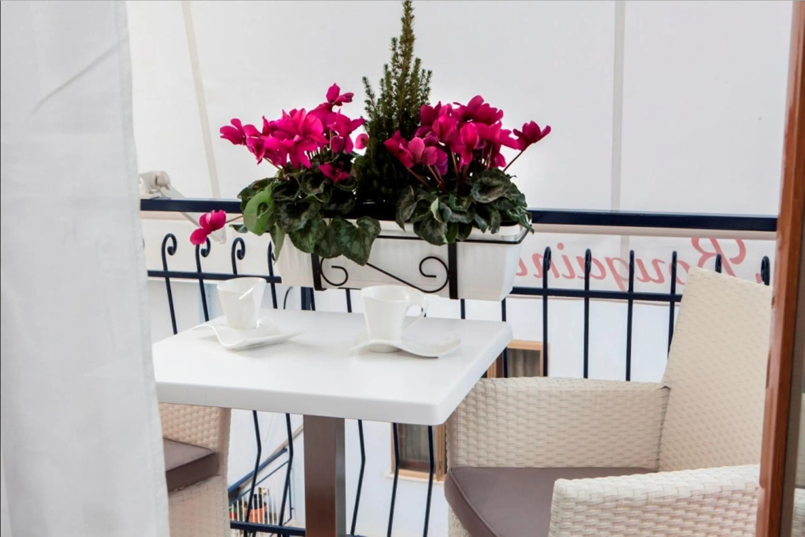 Balcony/Terrace in Bougainvillea Relais