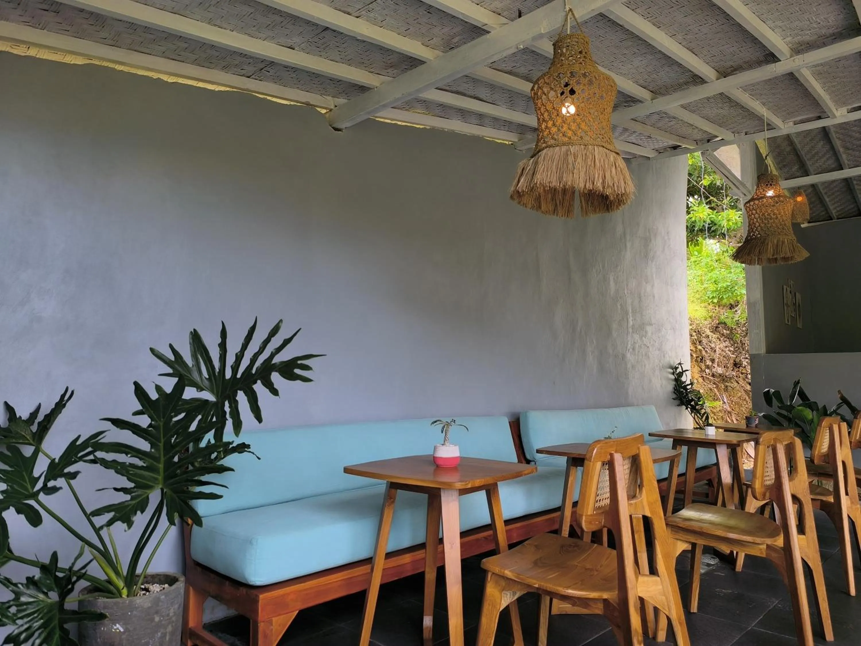 Restaurant/places to eat in Sun Grace Penida Cottage