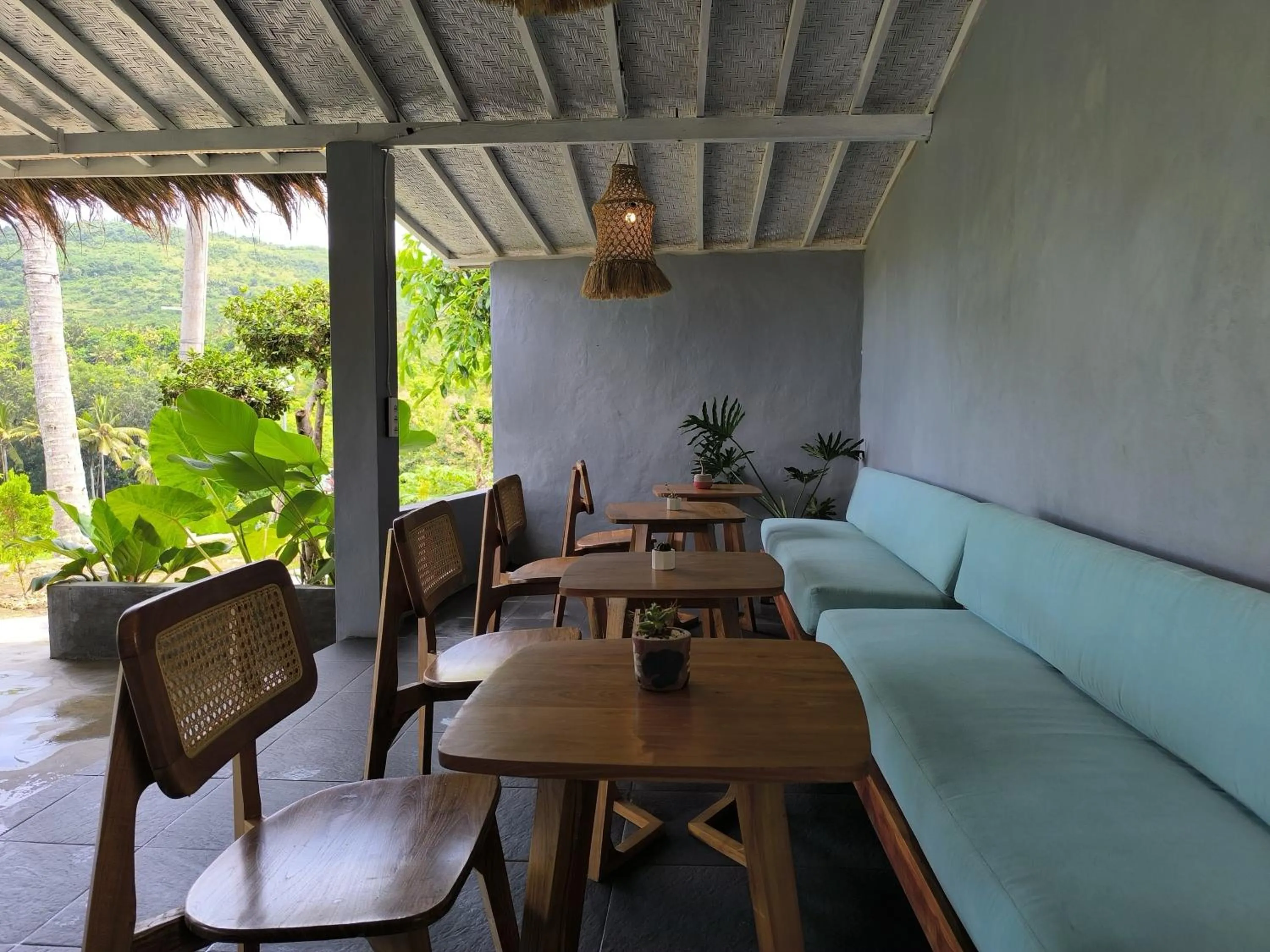 Restaurant/places to eat in Sun Grace Penida Cottage