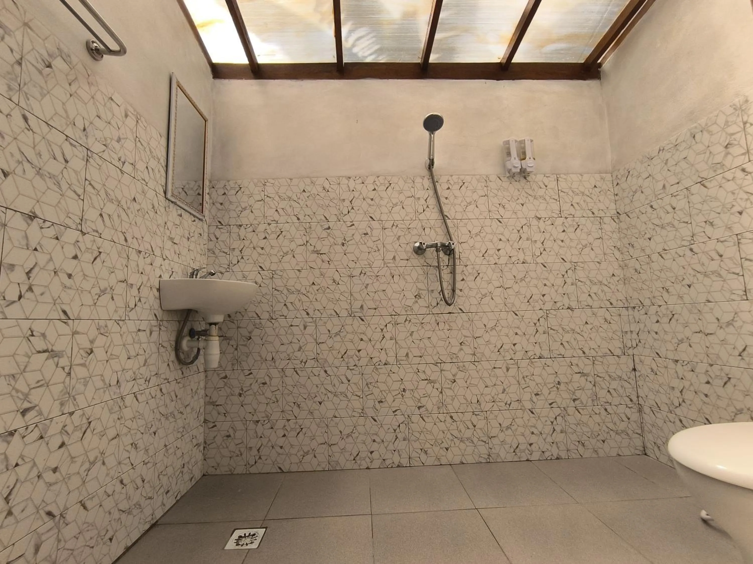 Bathroom in Sun Grace Penida Cottage