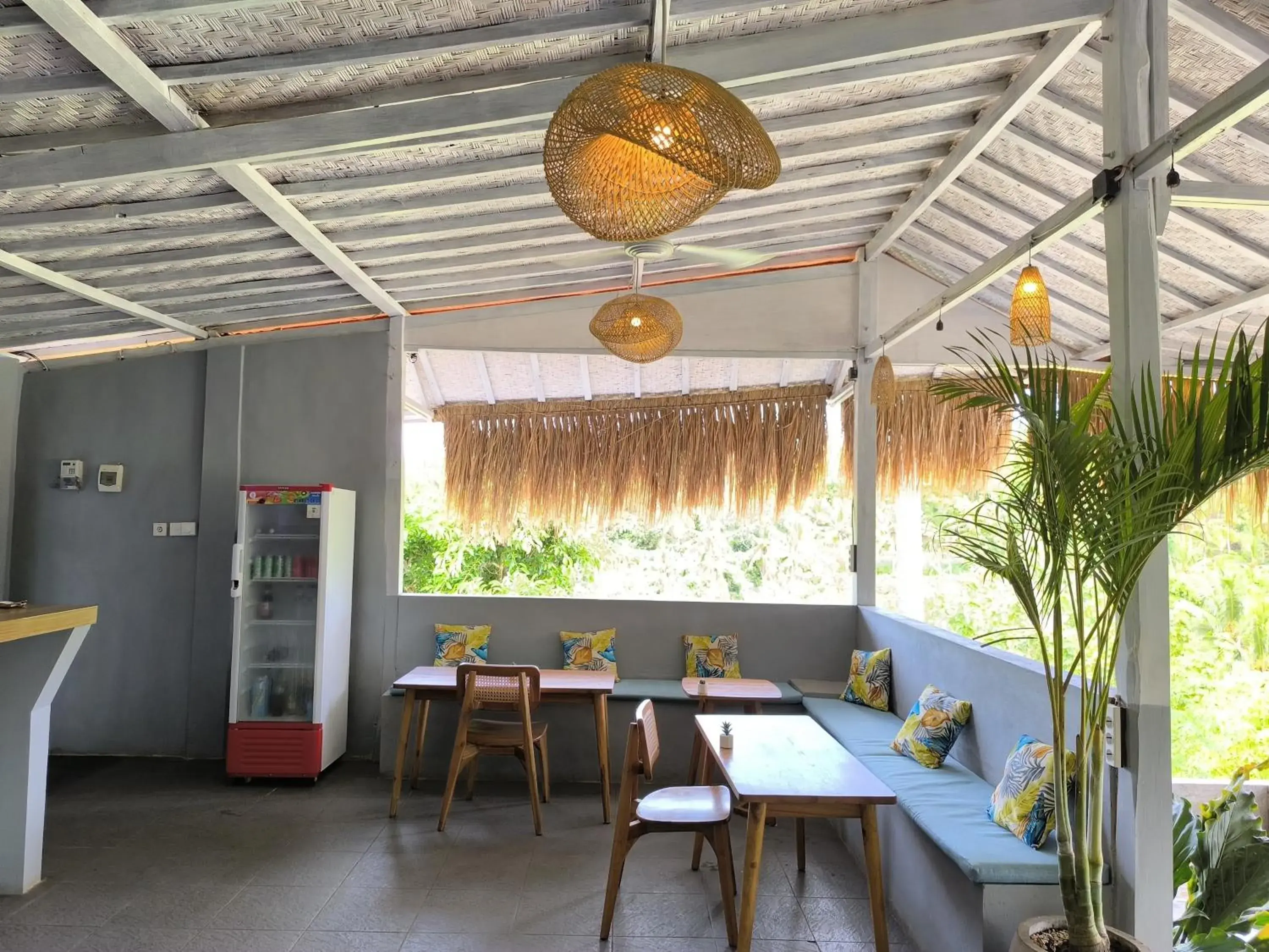 Restaurant/places to eat in Sun Grace Penida Cottage Restaurant/places to eat in Sun Grace Penida Cottage