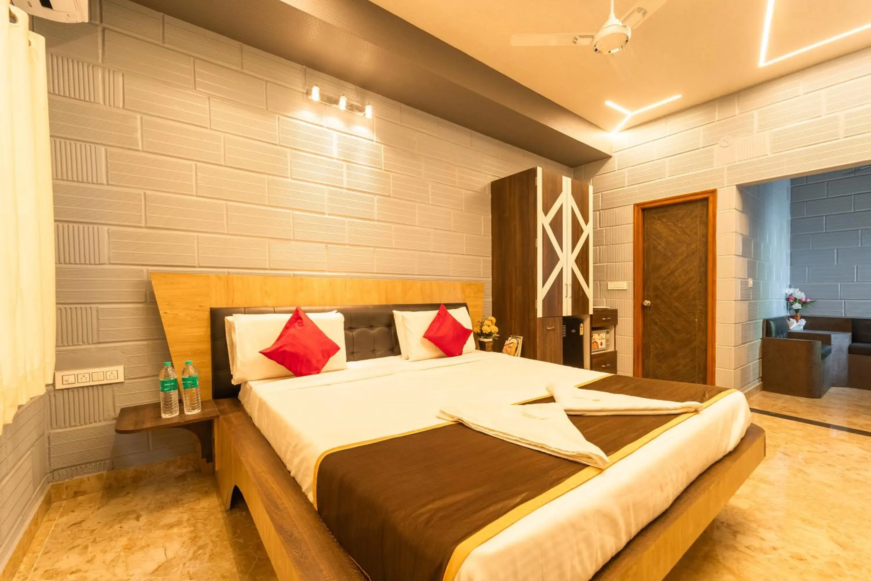 Bed in Seasons Suites - HBR Bed in Seasons Suites - HBR