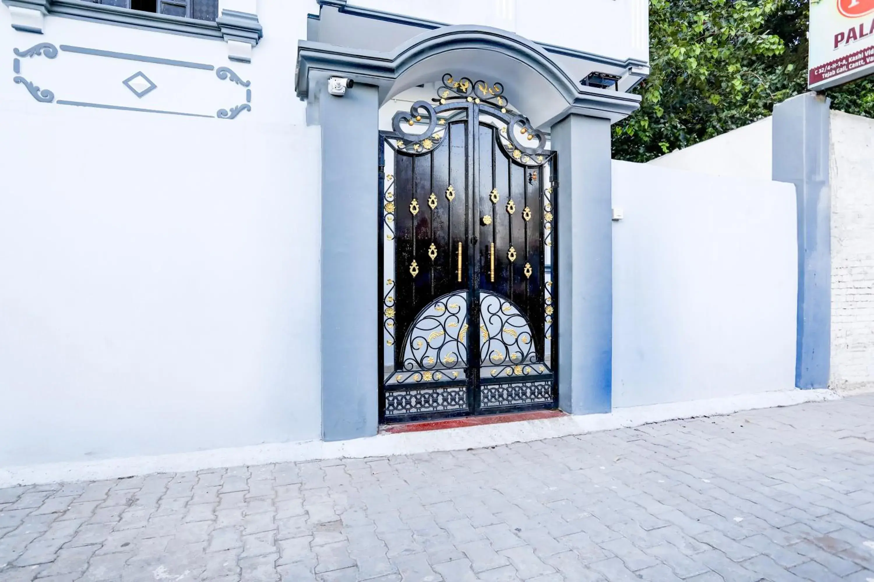 Facade/entrance in Hotel O R B Palace Facade/entrance in Hotel O R B Palace