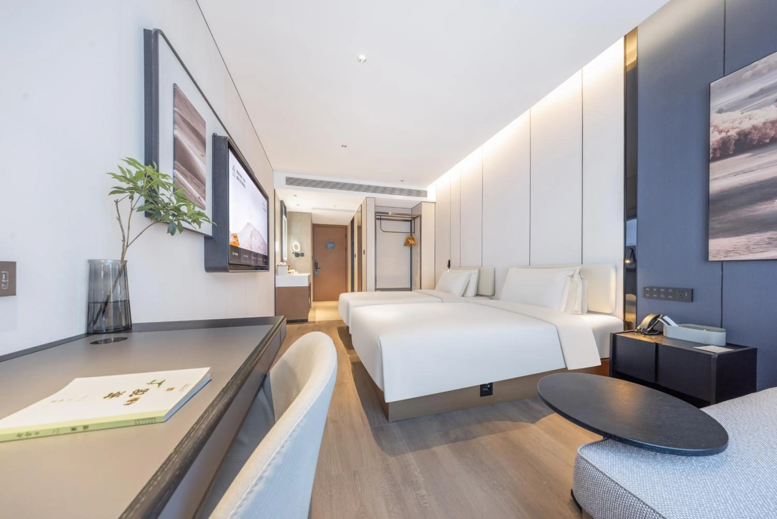 Atour Hotel Jinan Shandong International Convention and Exhibition Center Ikea