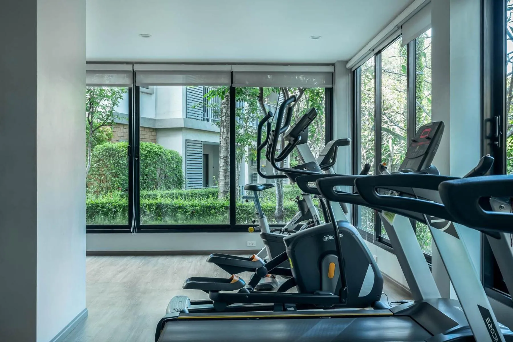 Fitness centre/facilities in Studio Apartment by the Sea E413
