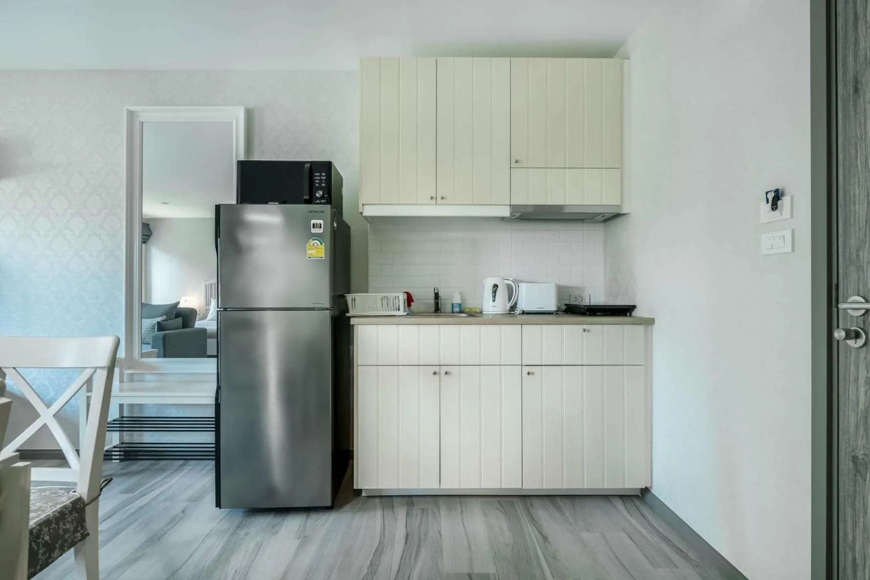 Coffee/tea facilities in Studio Apartment by the Sea E413