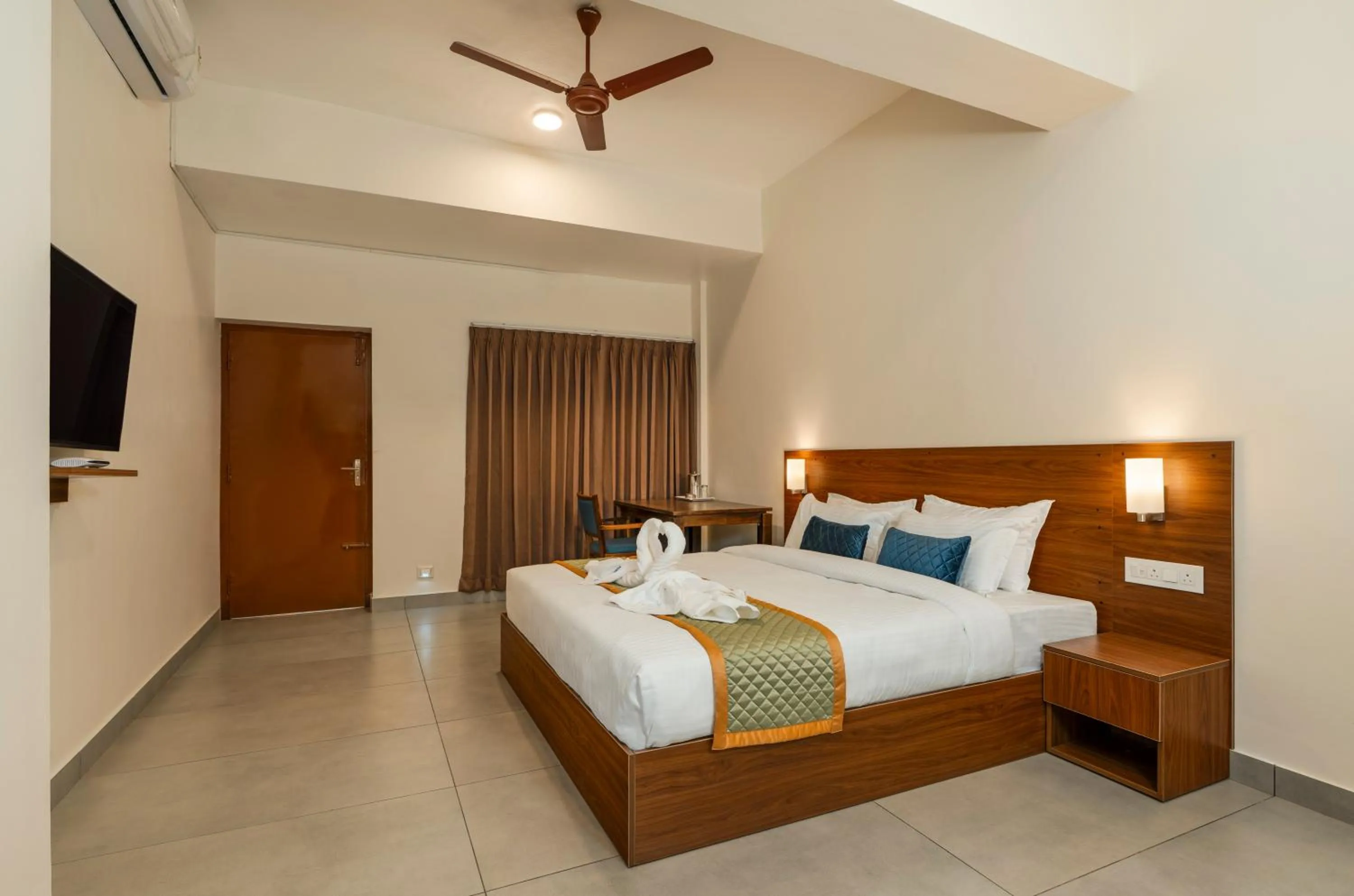 Bedroom, Bed in Sri Ramakrishna Hotel