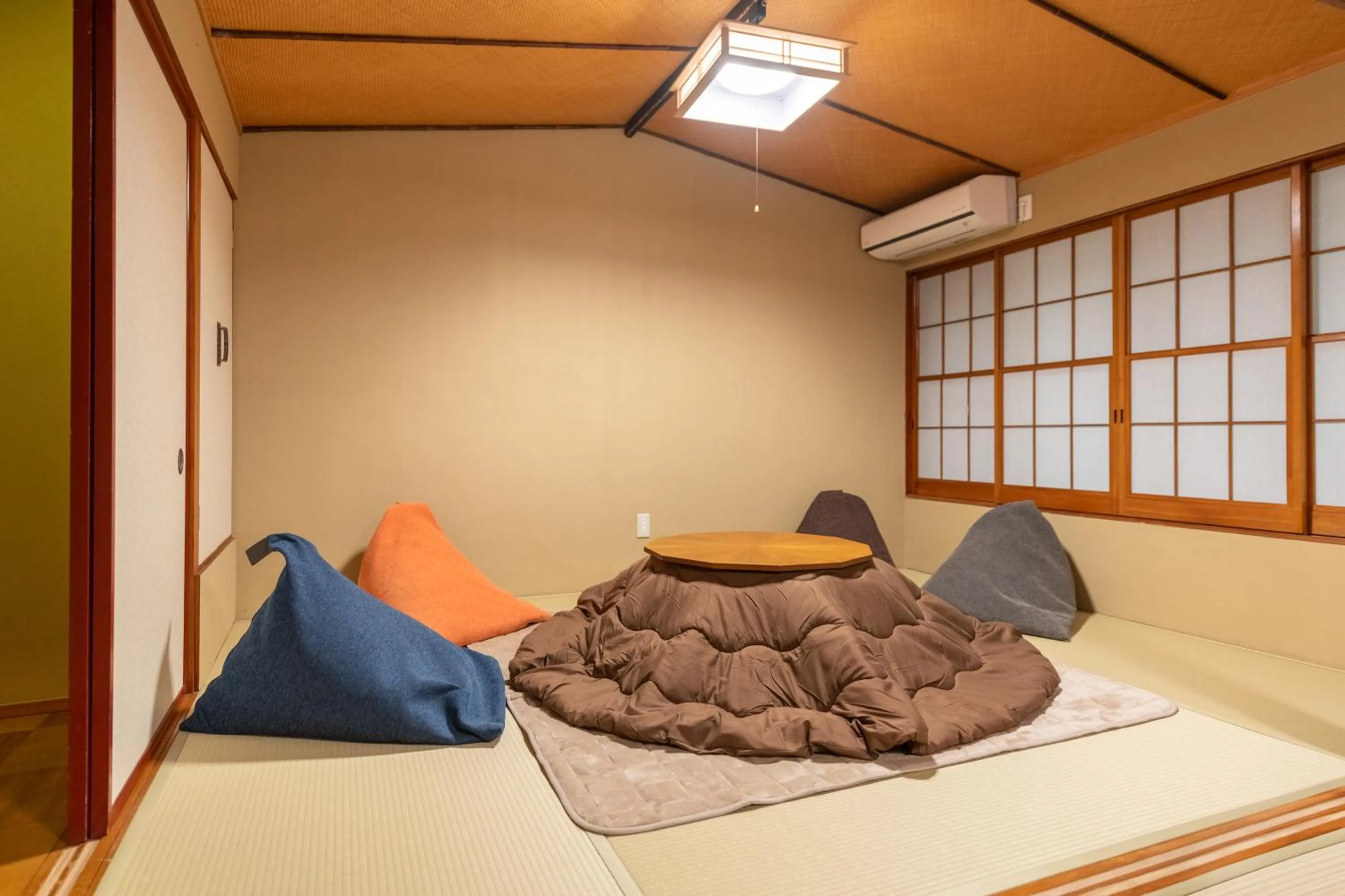 Bed in Kikusui