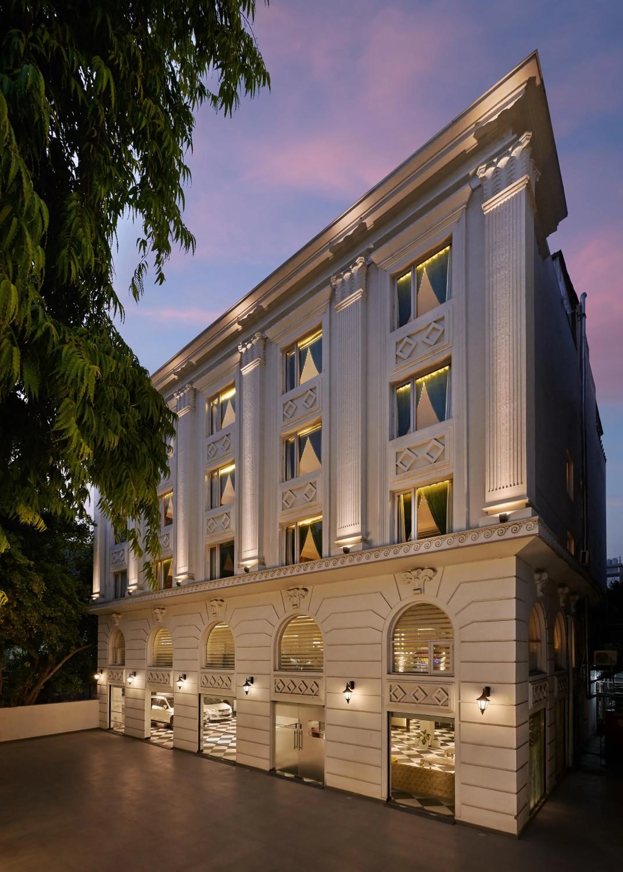 Property building in Deventure Sarovar Portico Patel Nagar