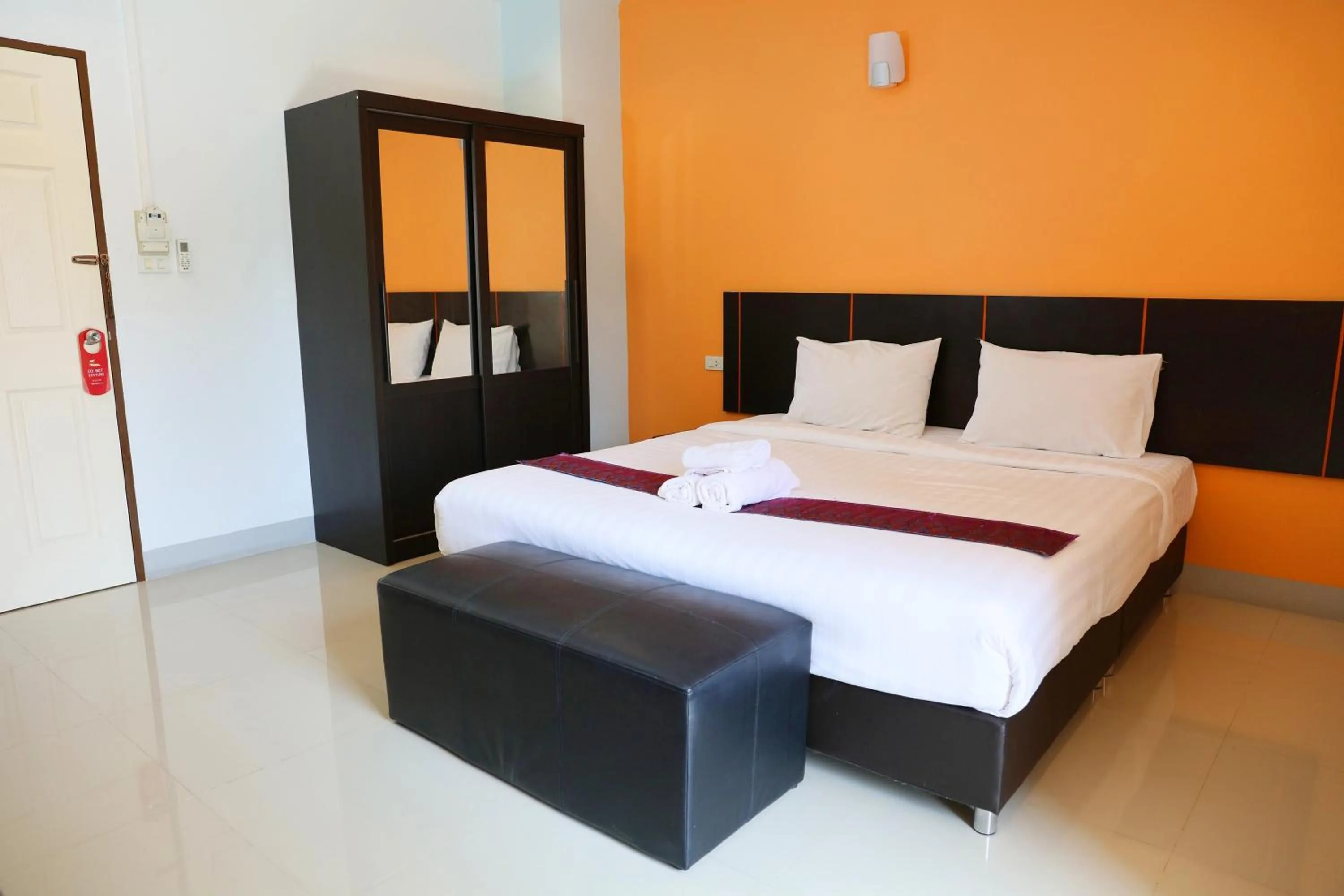 Bed in La VIVA Hotel