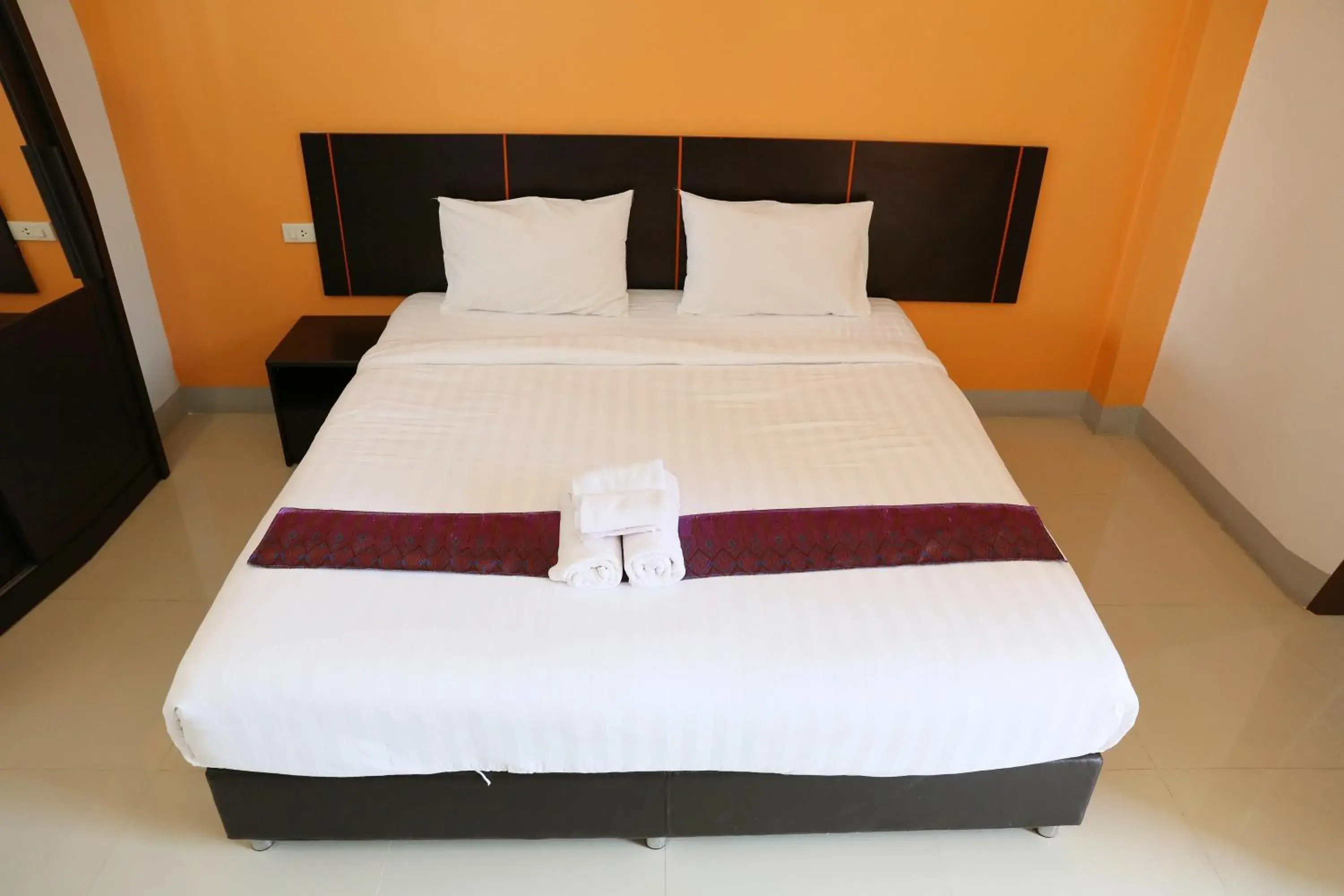 Bed in La VIVA Hotel Bed in La VIVA Hotel