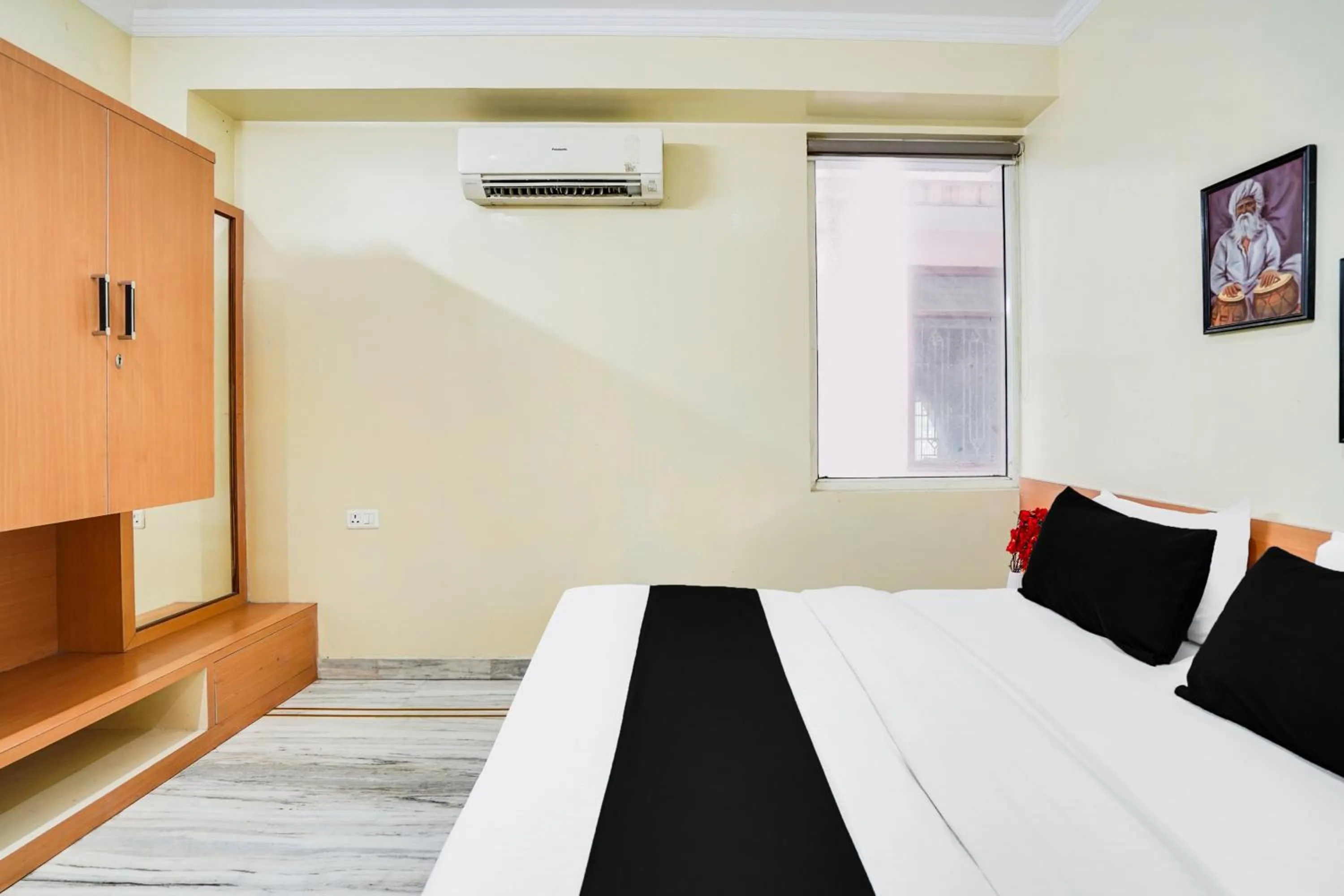 Bedroom, Bed in Super Townhouse Durgapura formerly Gumaan Heritage