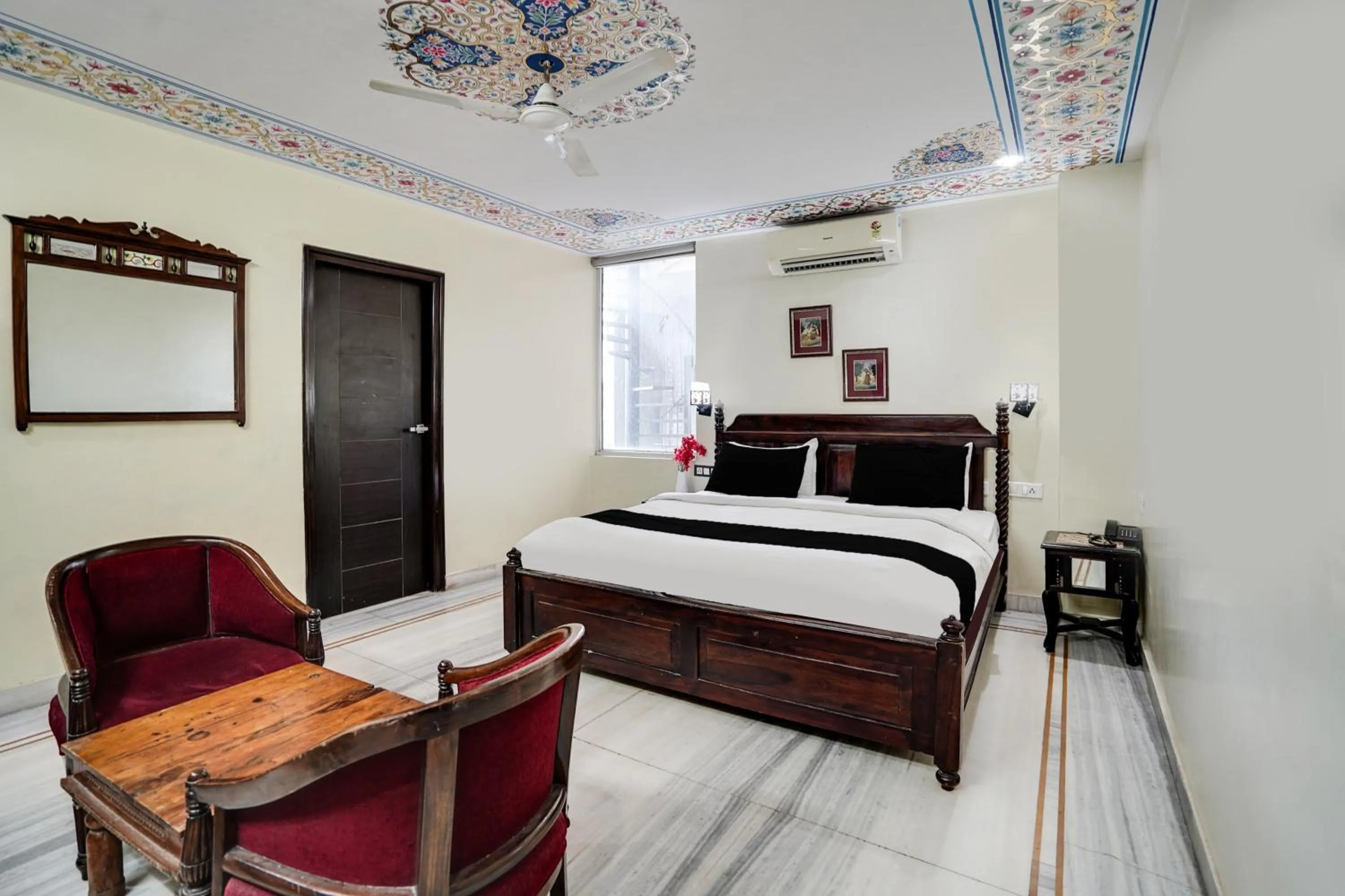 Bedroom, Bed in Super Townhouse Durgapura formerly Gumaan Heritage