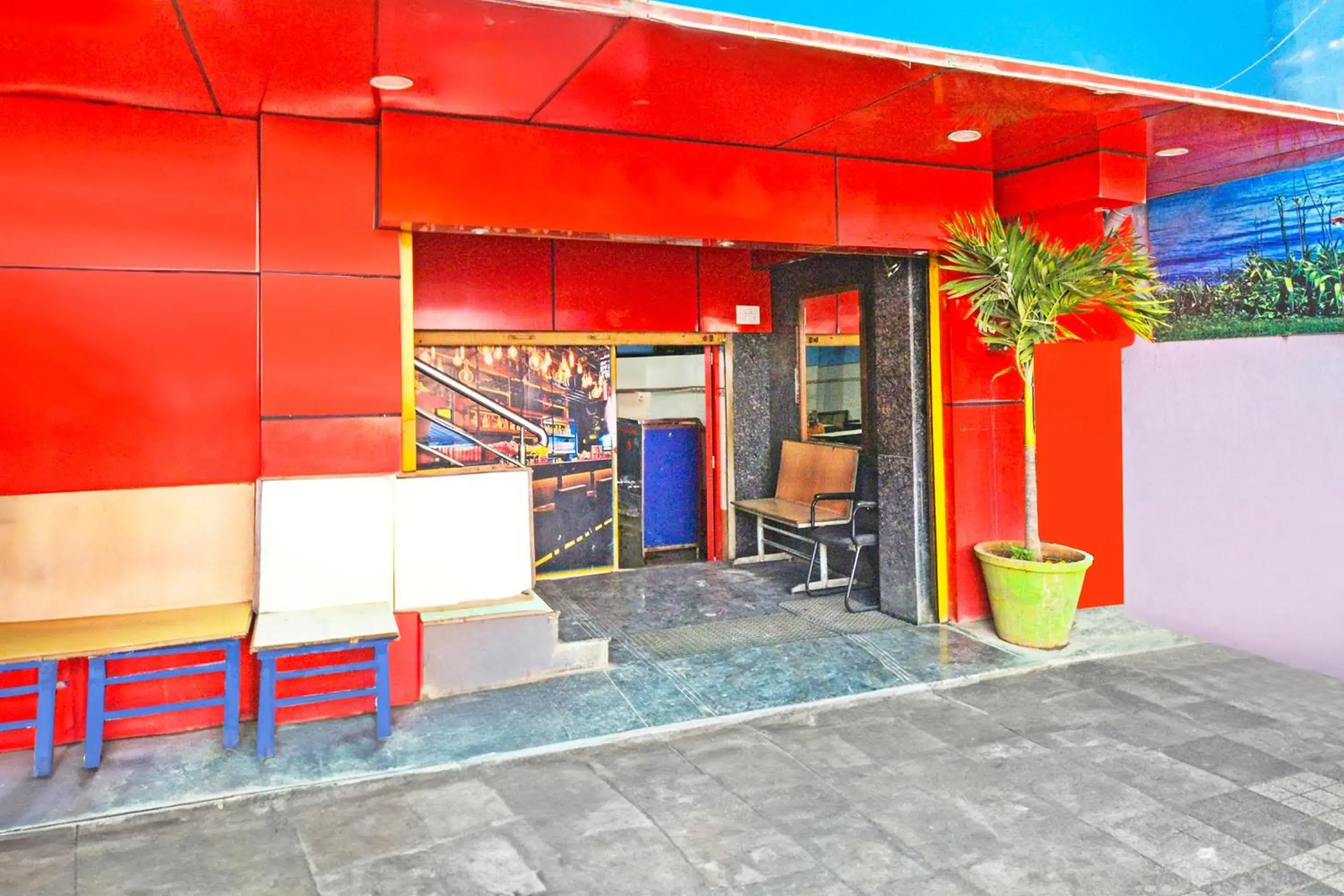 Facade/entrance in Super Collection O Medipally Facade/entrance in Super Collection O Medipally