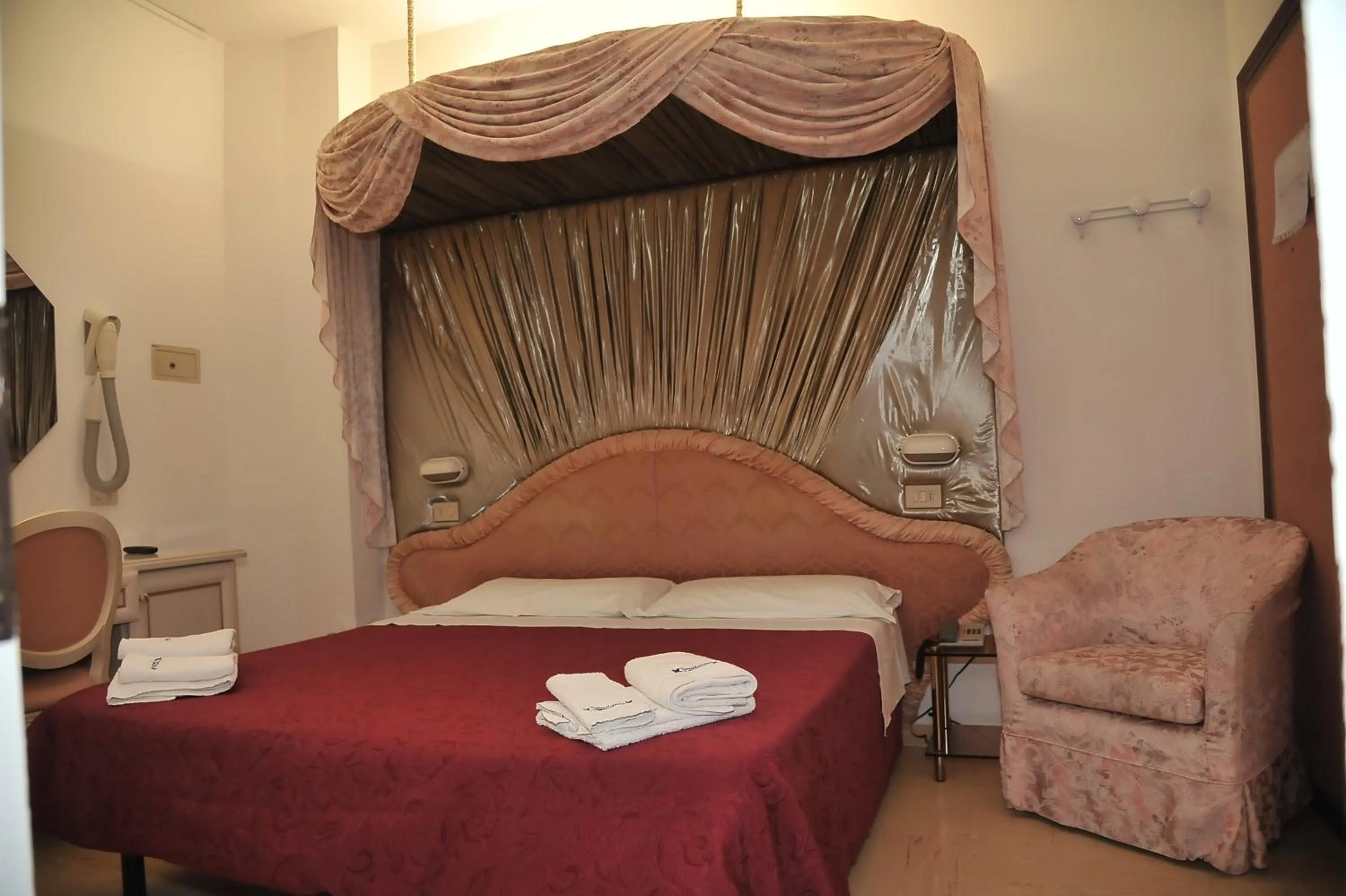 Bedroom, Bed in Hotel Baia Marina