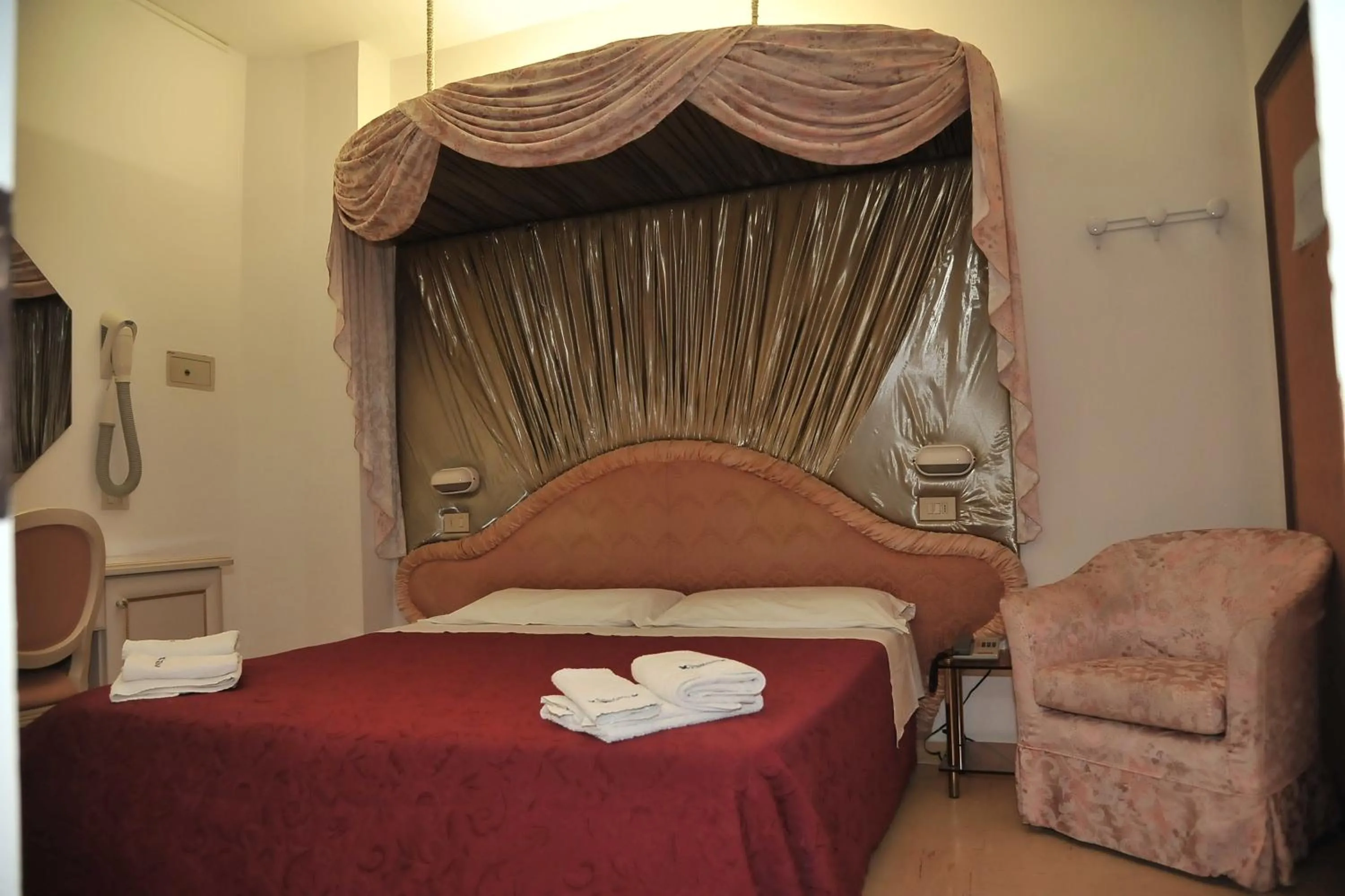 Bedroom, Bed in Hotel Baia Marina