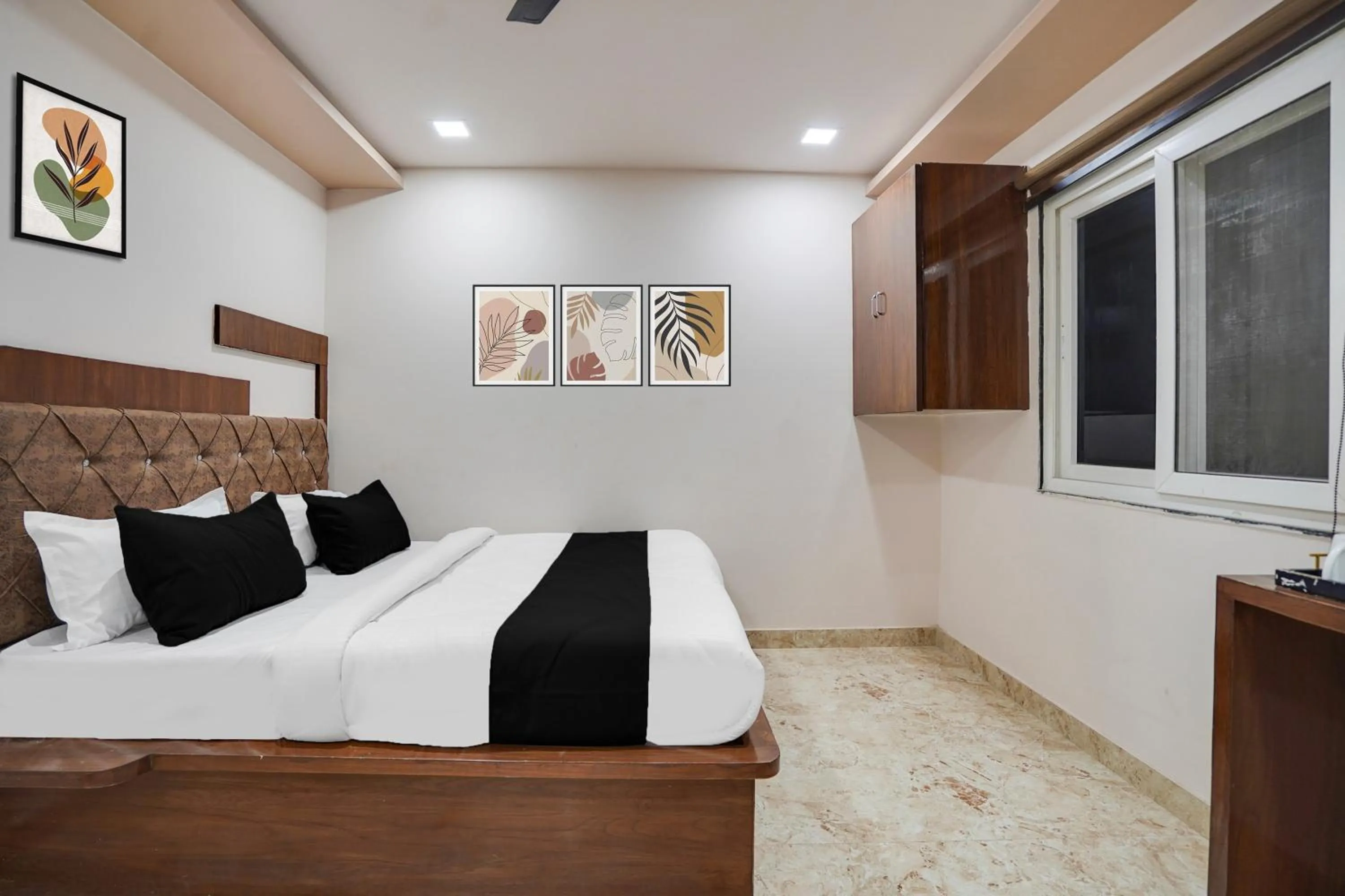 Bedroom, Bed in Super Hotel O Ajmer Central formerly Grand Suman