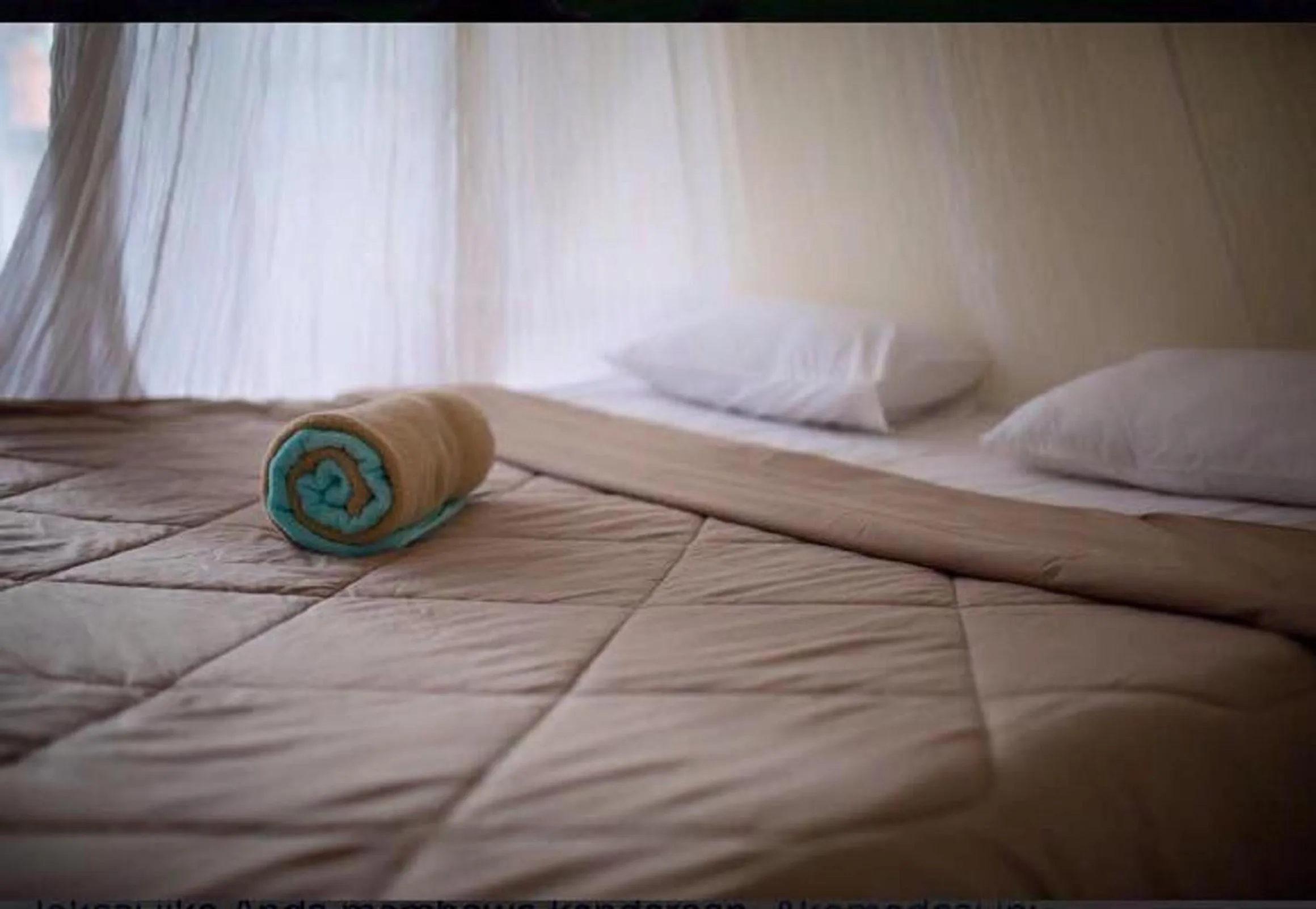 Photo of the whole room, Bed in Villa Chandra