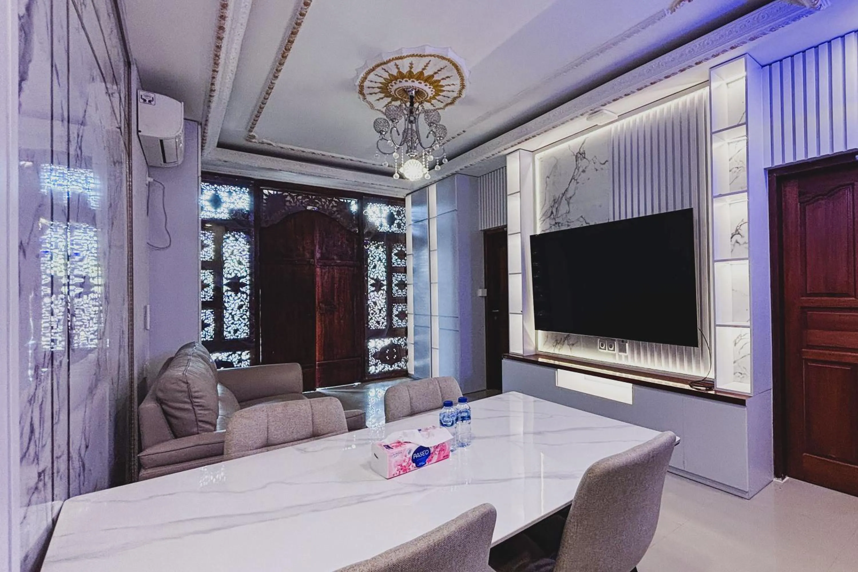 TV and multimedia in The Wahyu Villa Uluwatu