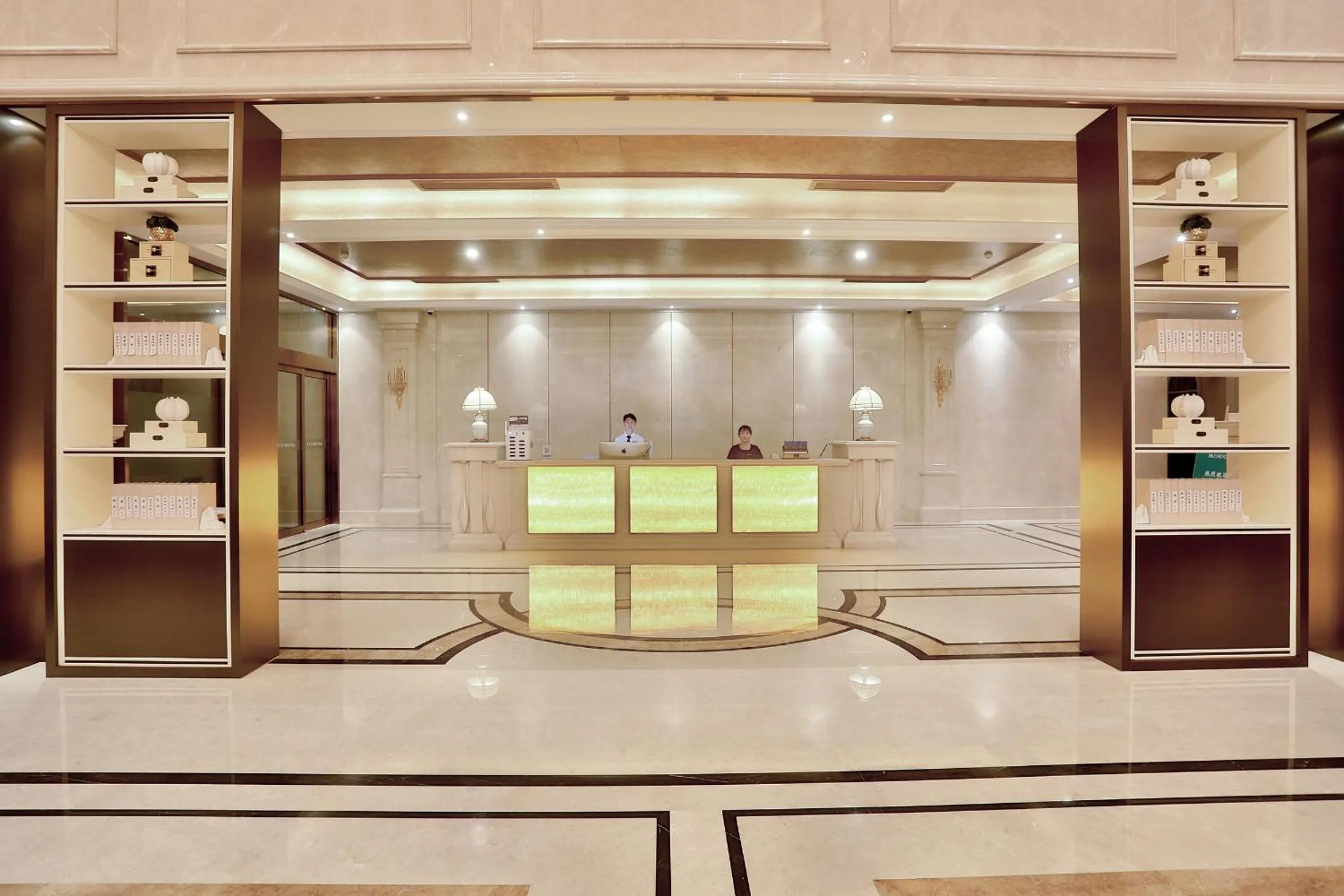 Mehood Lestie, Hangzhou Qianjiang Century City International Expo Center