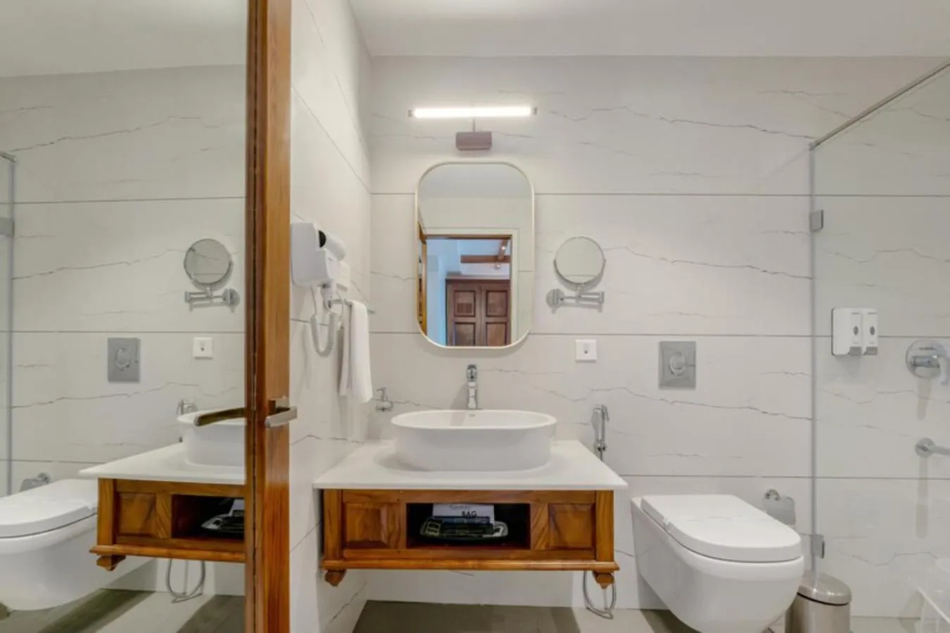 Bathroom in Le Montfort Resort