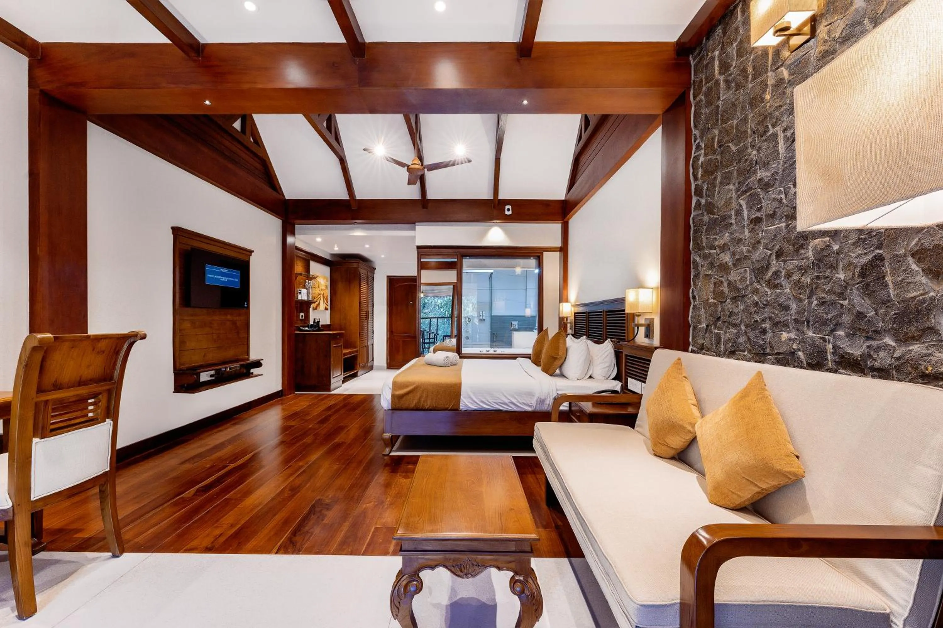 Bed in Le Montfort Resort