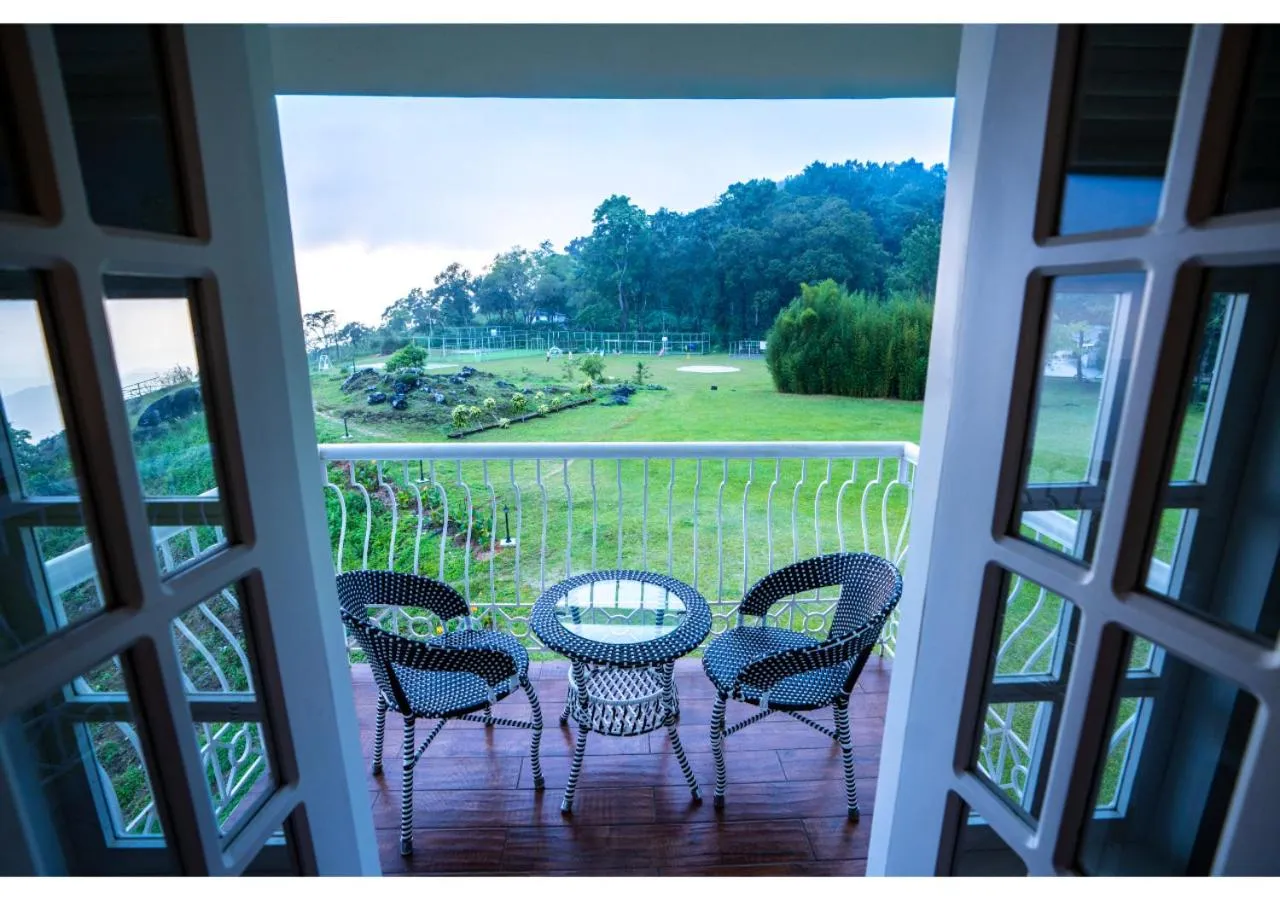 Balcony/Terrace in Le Montfort Resort