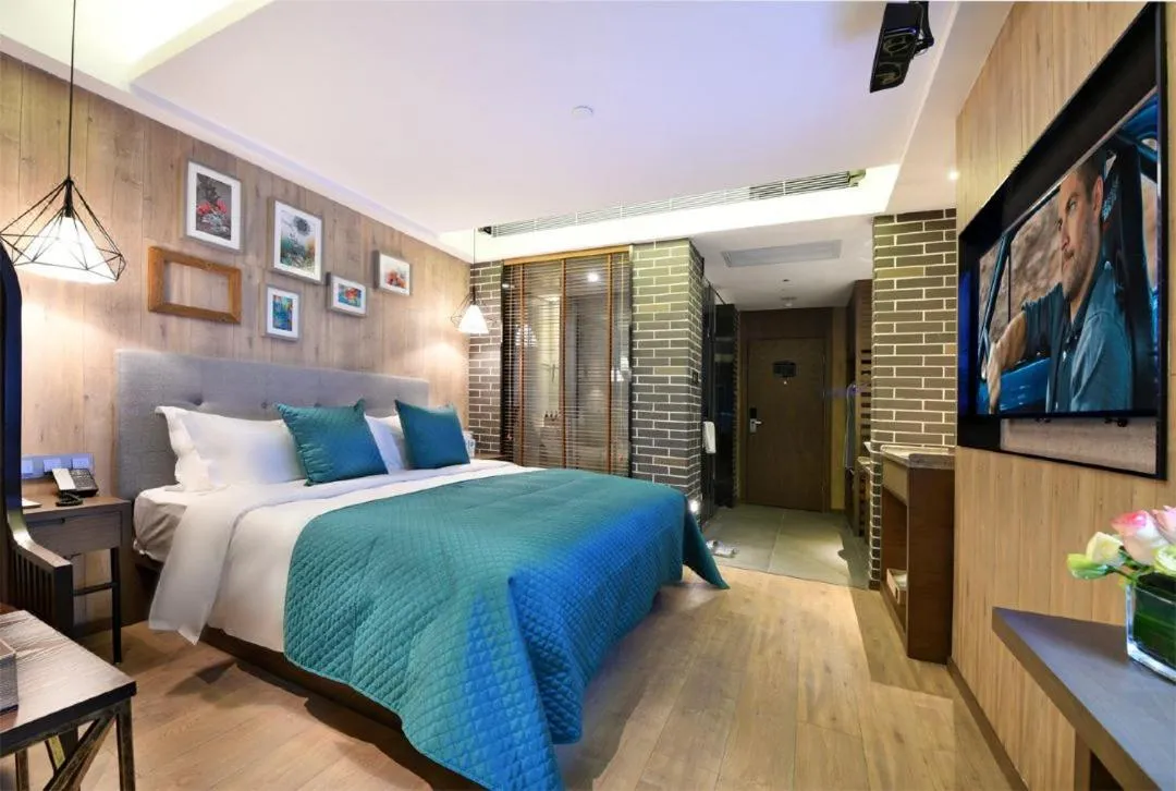 Bed in Mehood Lestie, Xi'an Bell and Drum Tower South Gate