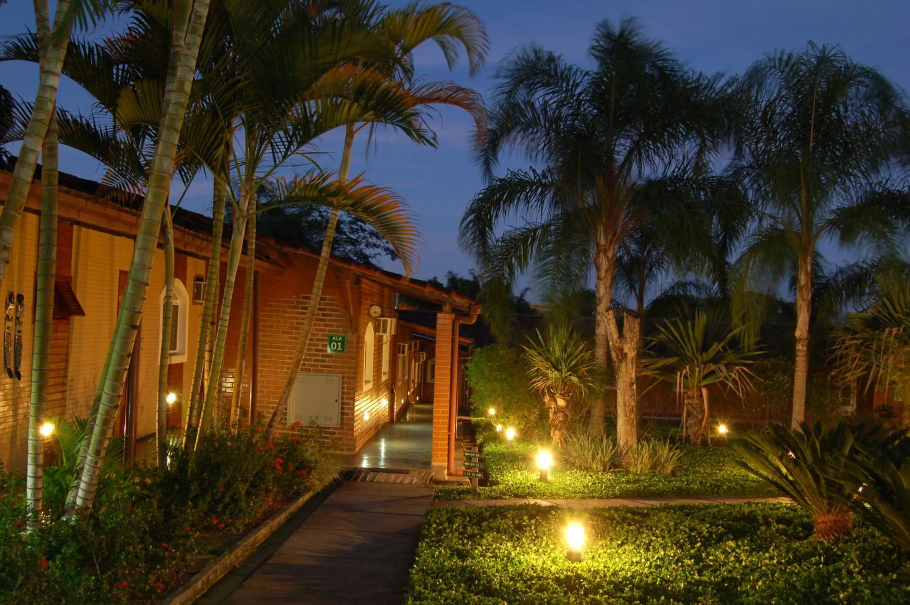Garden in Palmier Hotel & Convenções